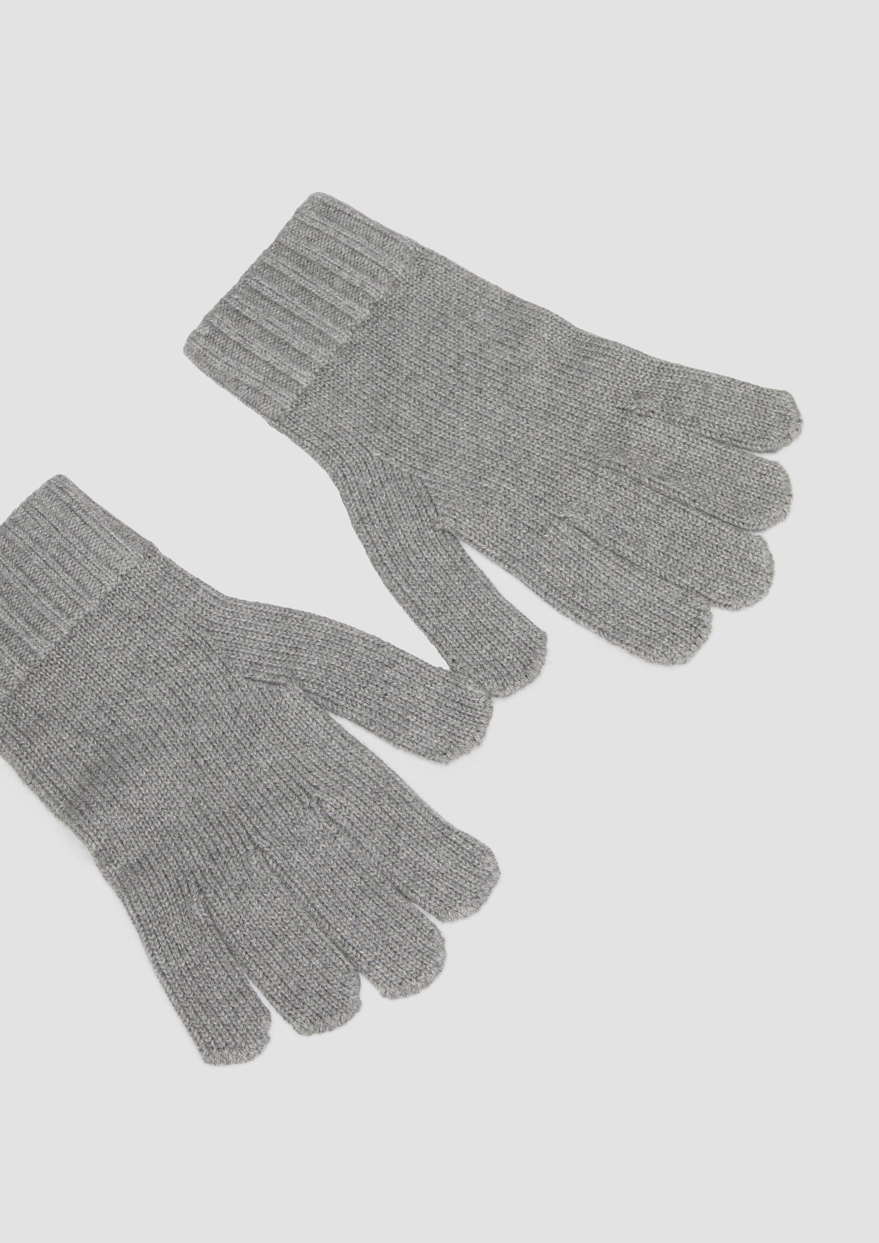 Gants in 9730, 5978 & 9999