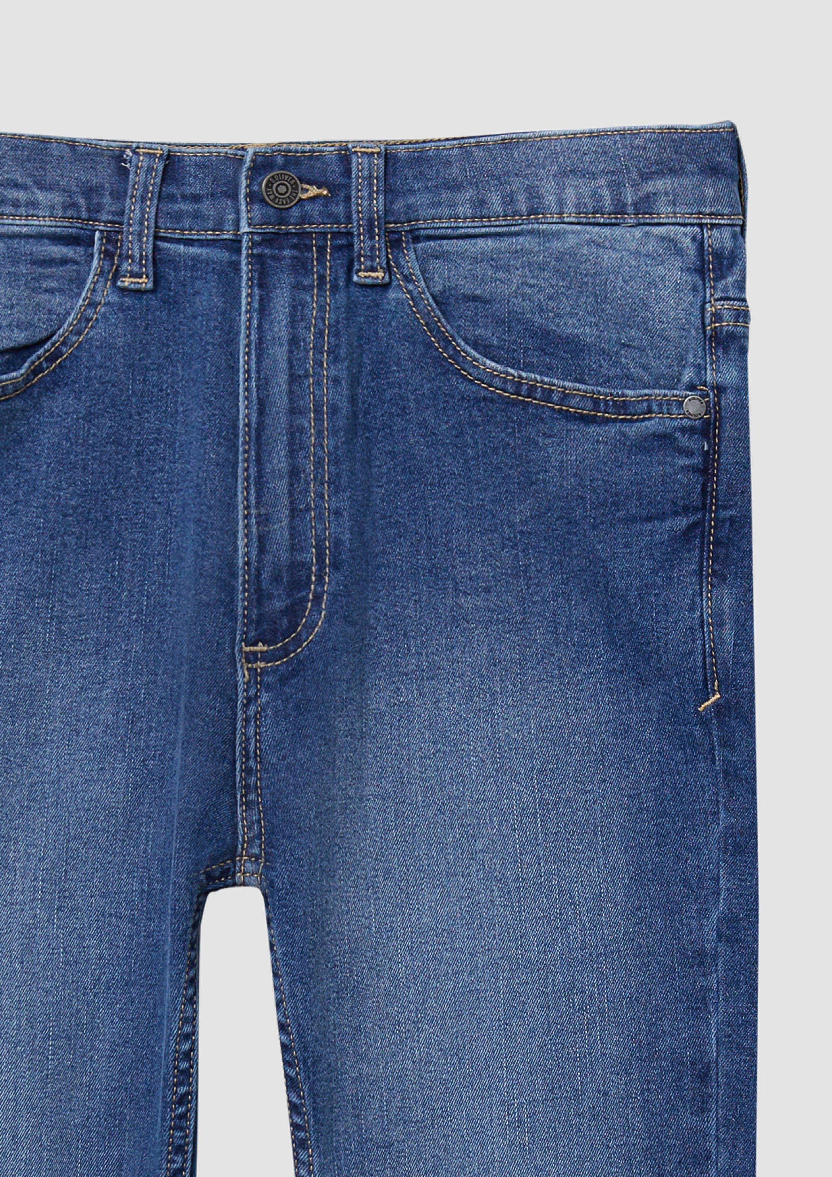 Jeans in 55Z2, 52Z4 & 58Z4