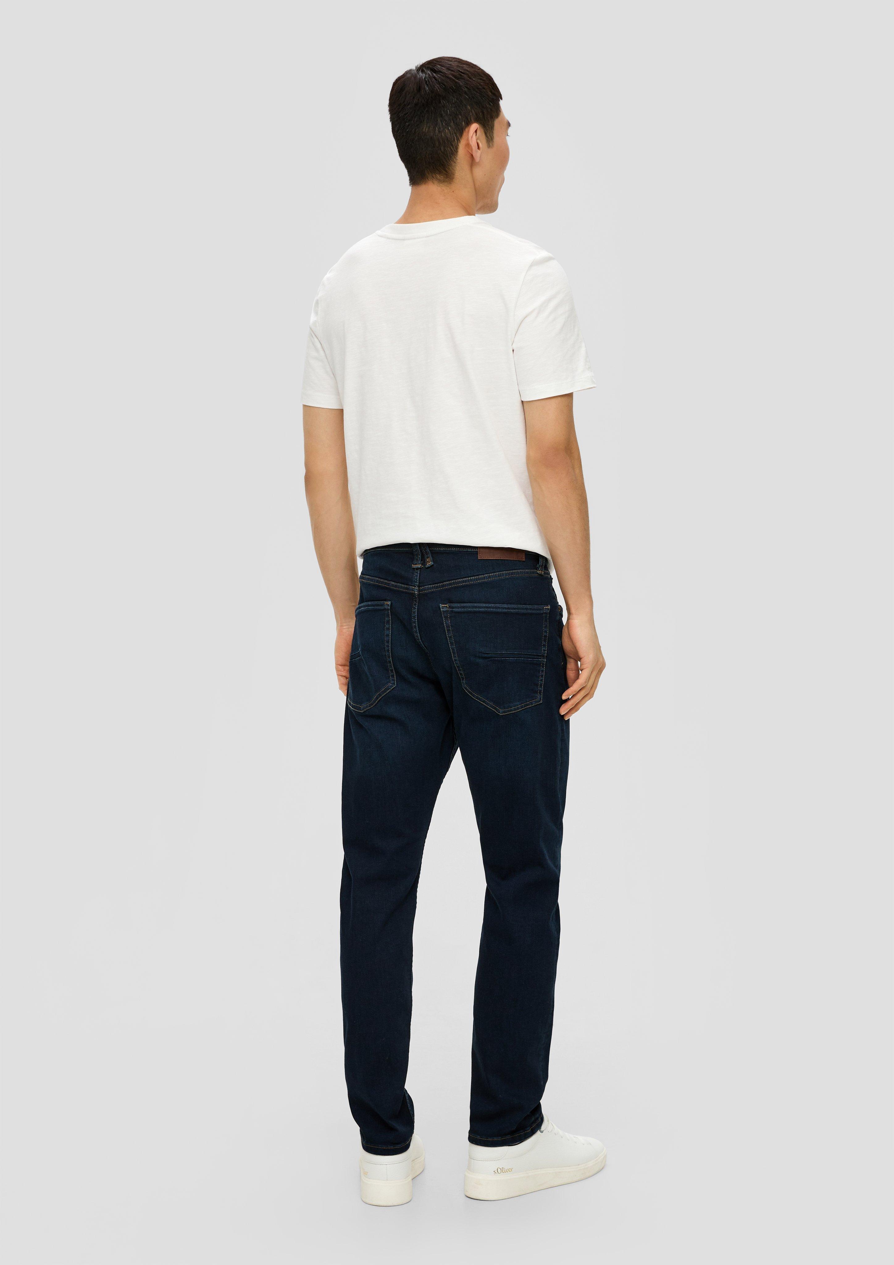 Jeans / regular fit / mid rise / tapered leg dark blue s.Oliver