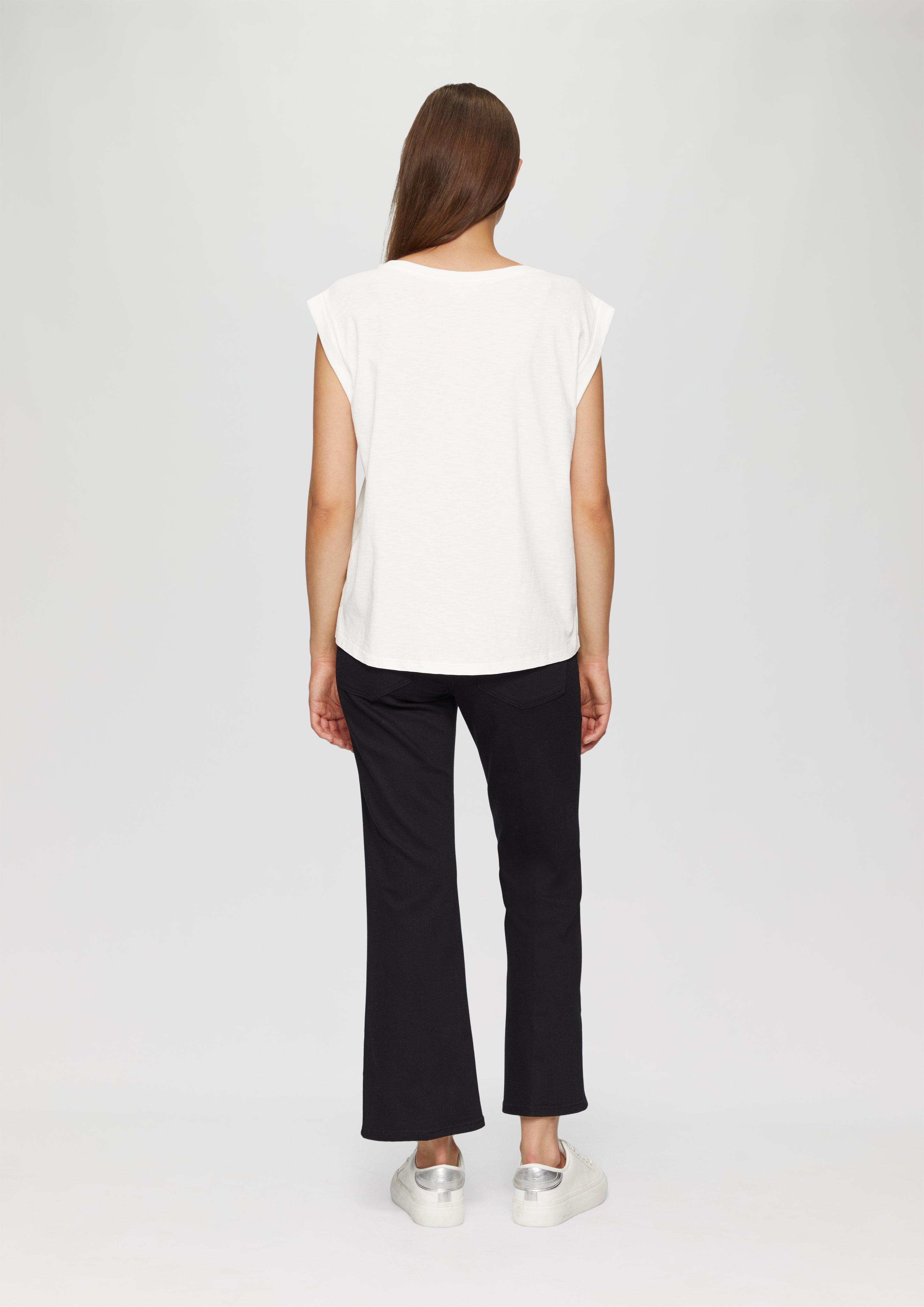 T-Shirt in 0210, 4397, 4482 & 9999