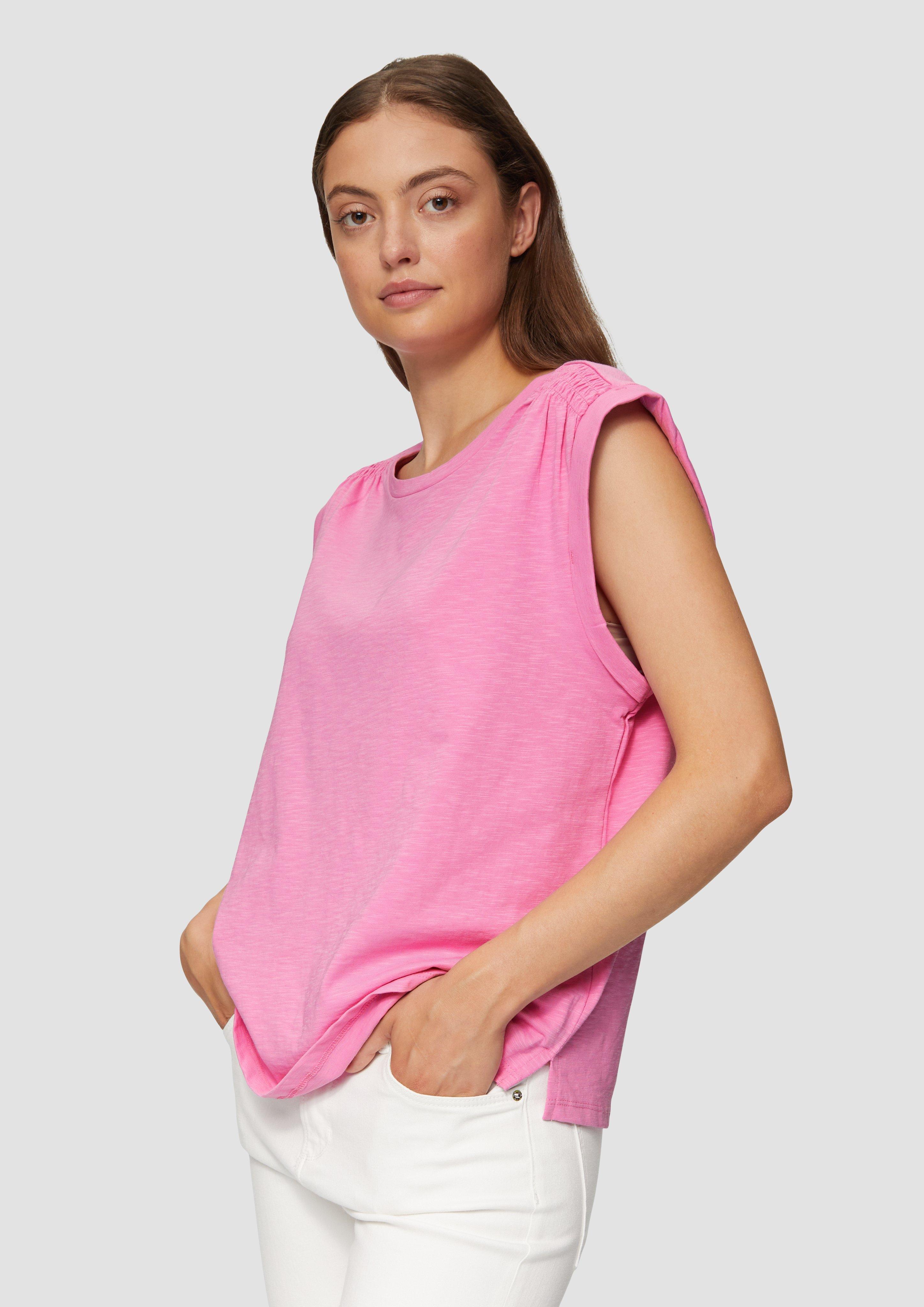 T-Shirt in 4397, 0210, 4482 & 9999