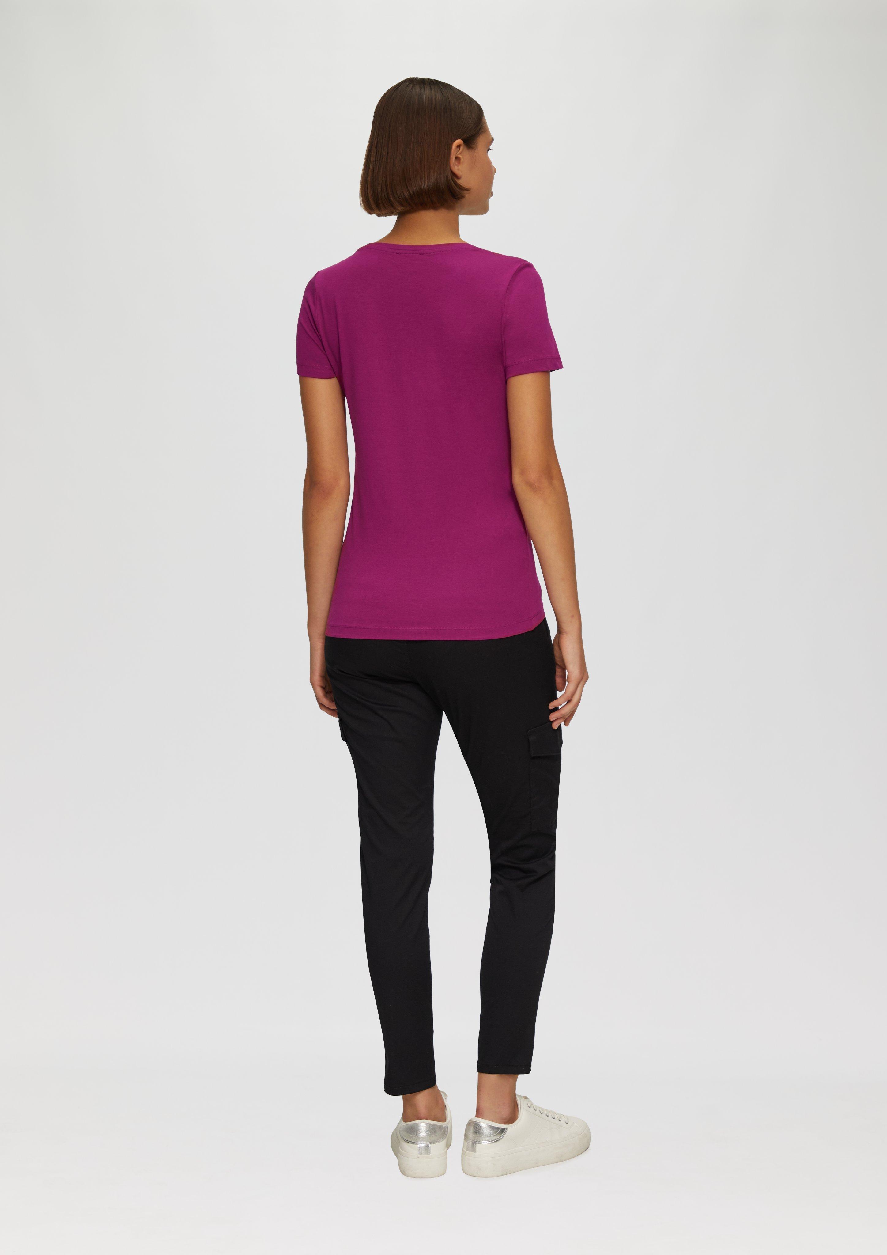 T-shirt in 44E1, 99E1 & 43E1