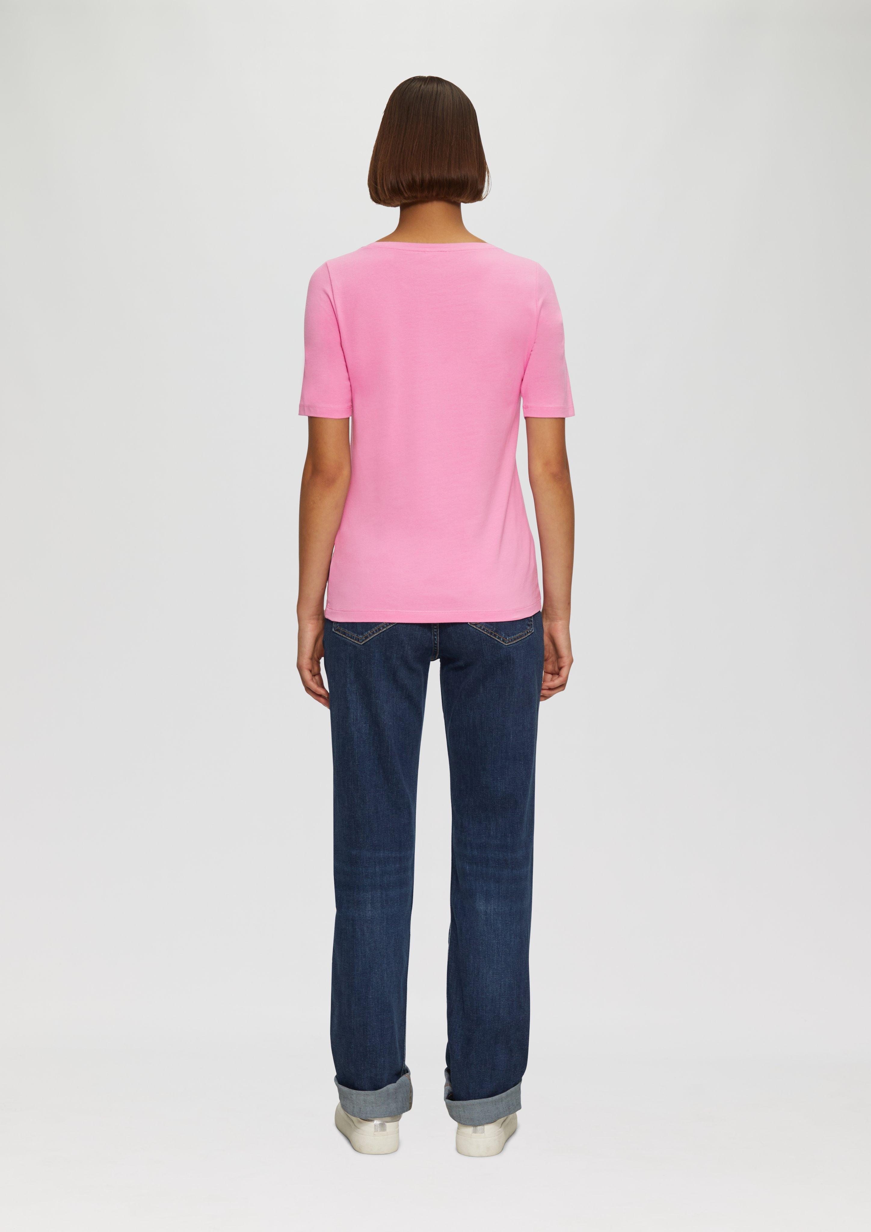 T-shirt in 43E2, 02E2, 44E2 & 99E2