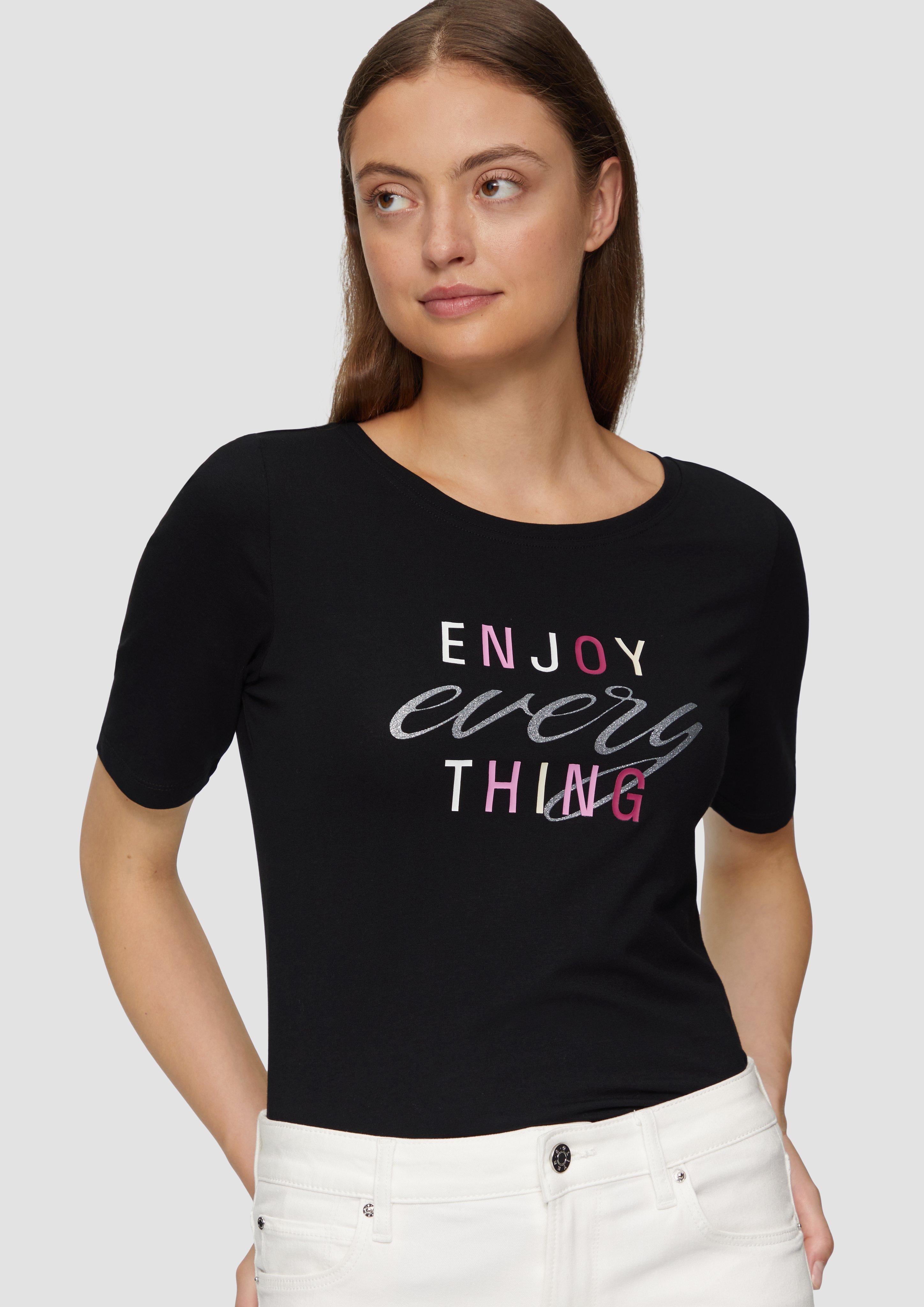 T-shirt in 99E2, 02E2, 43E2 & 44E2