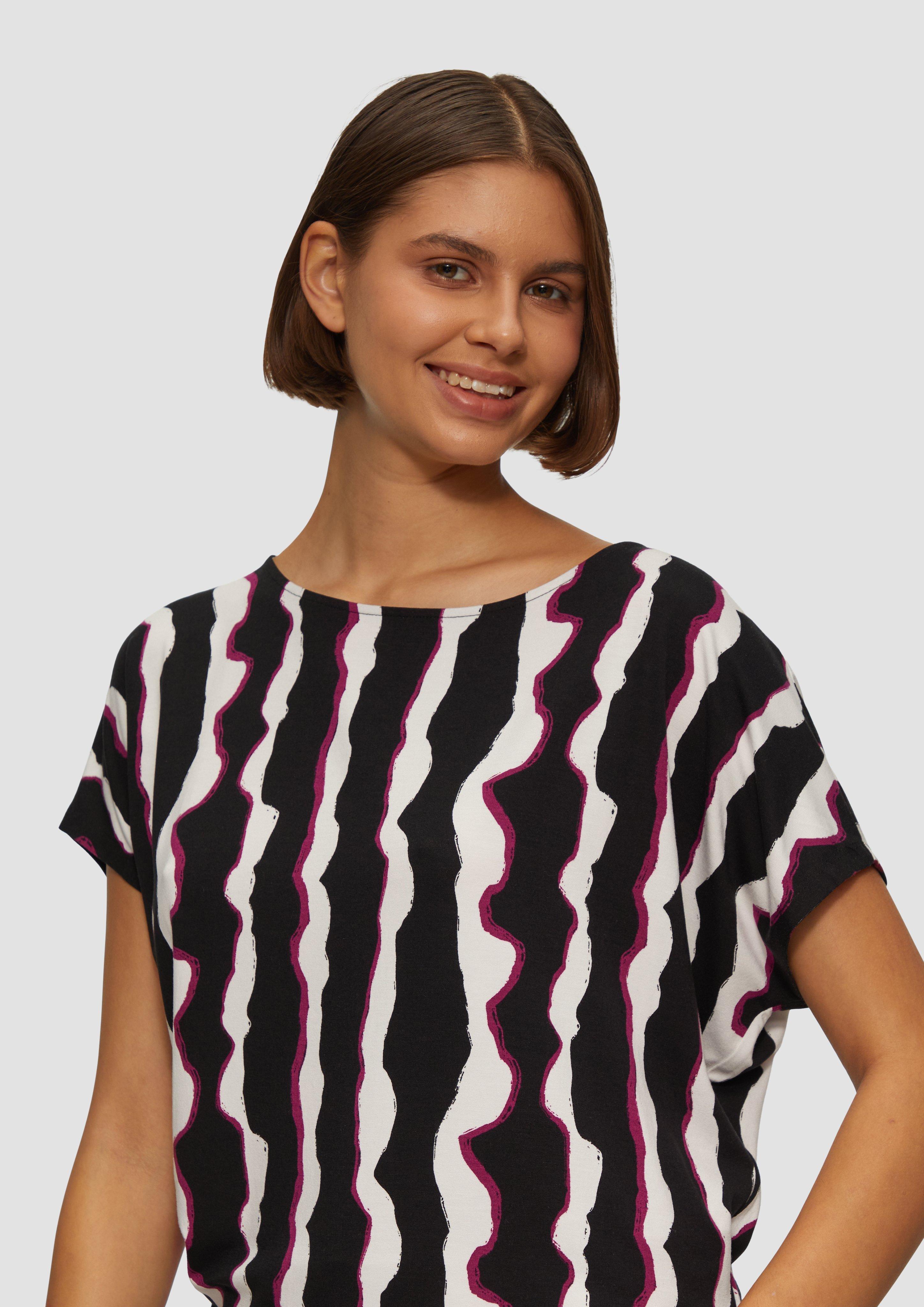 T-shirt in 99B5 & 44B5