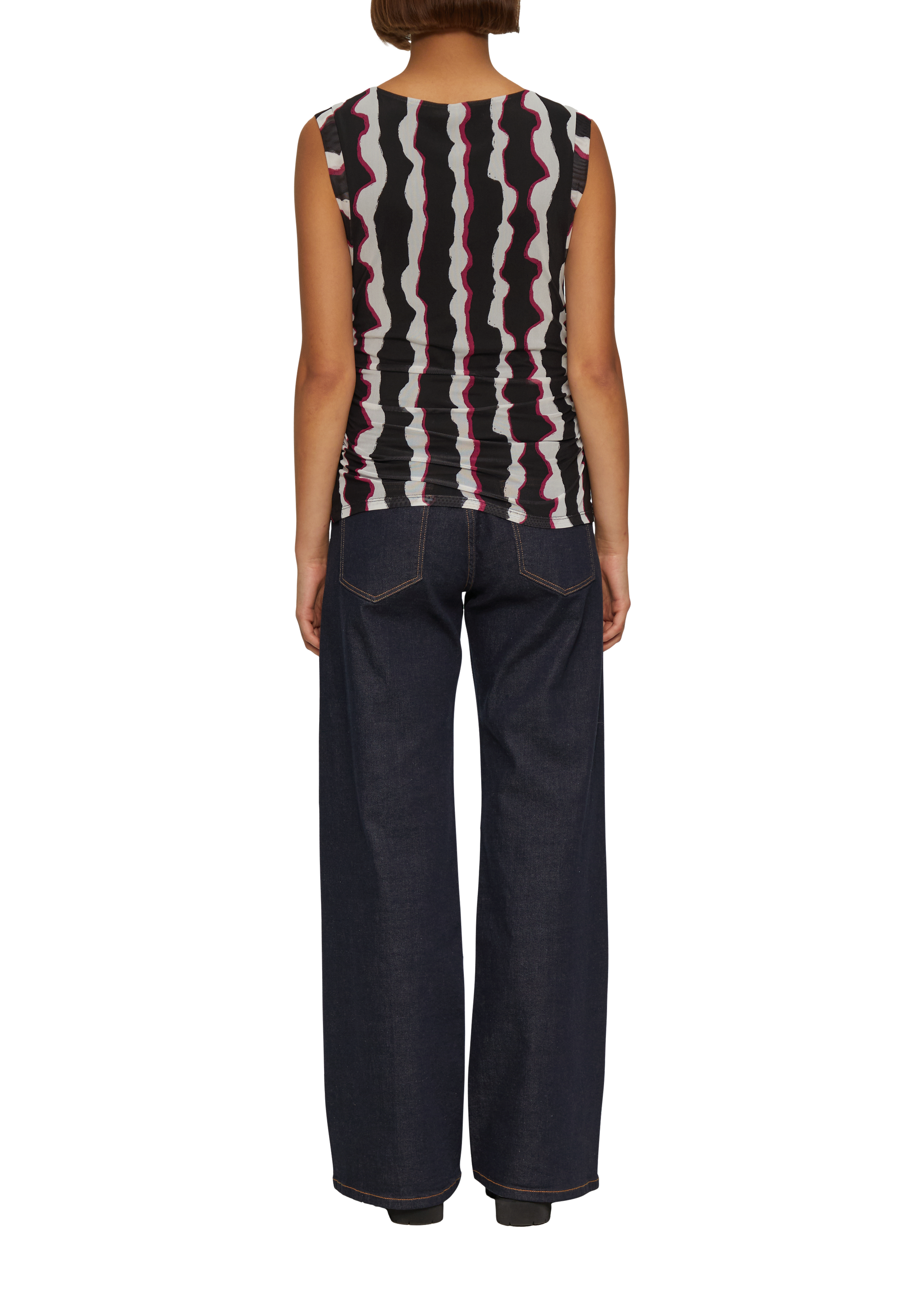 Thumbnail - T-Shirt