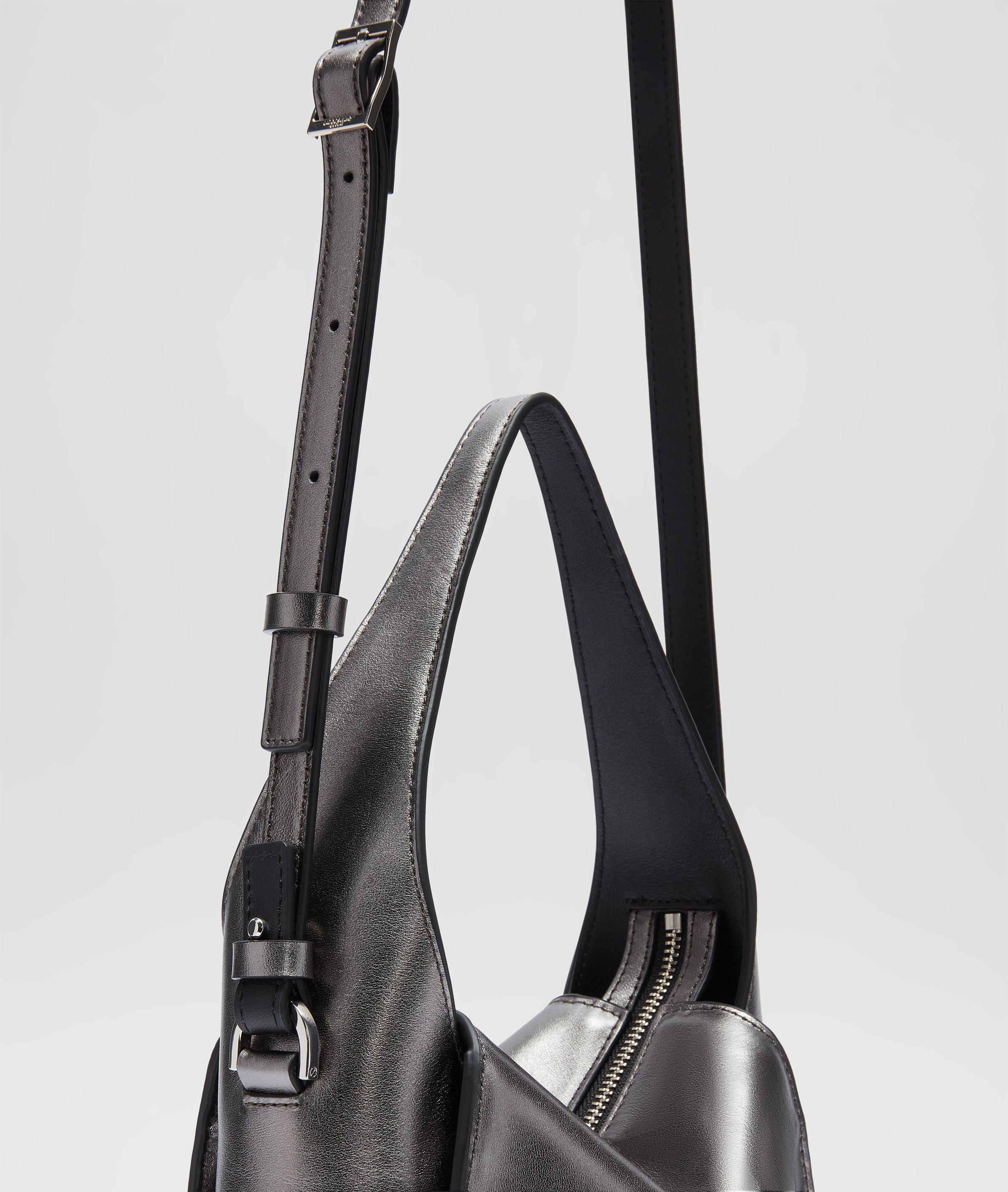 LIEBESKIND BERLIN Metallic Lou Hobo XS