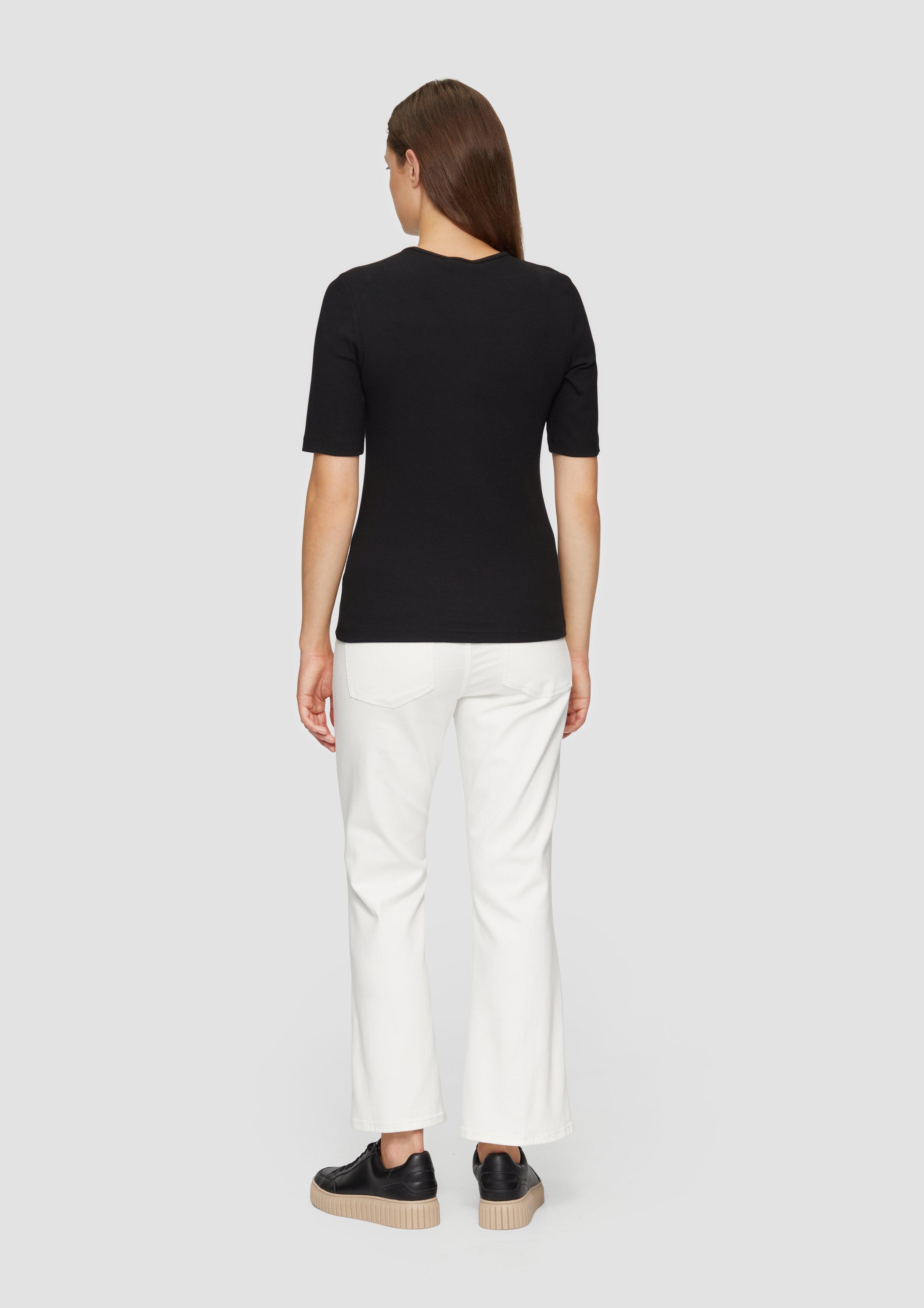 T-shirt in 9999 & 0210