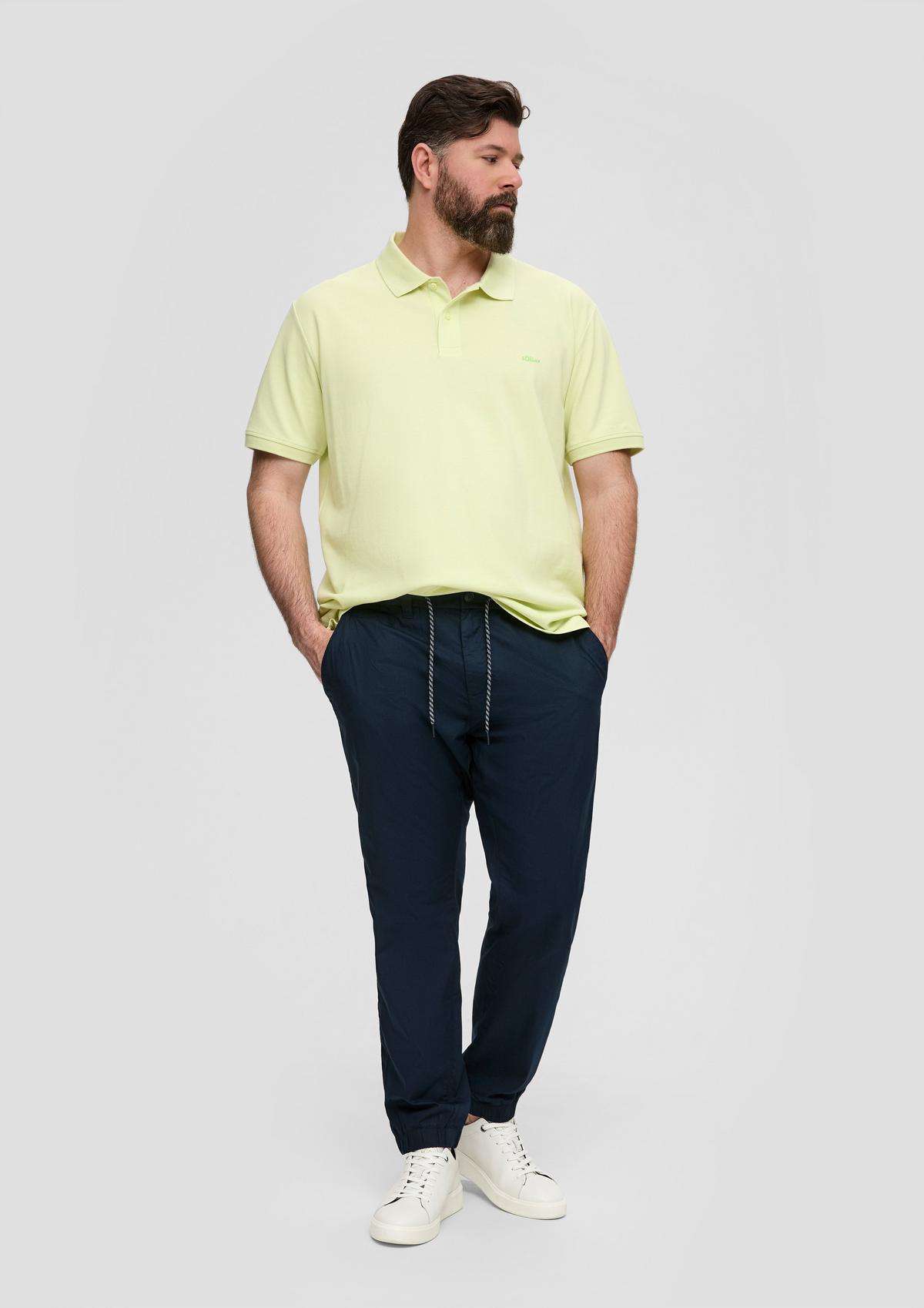 Cotton trousers with an elasticated waistband and print detail