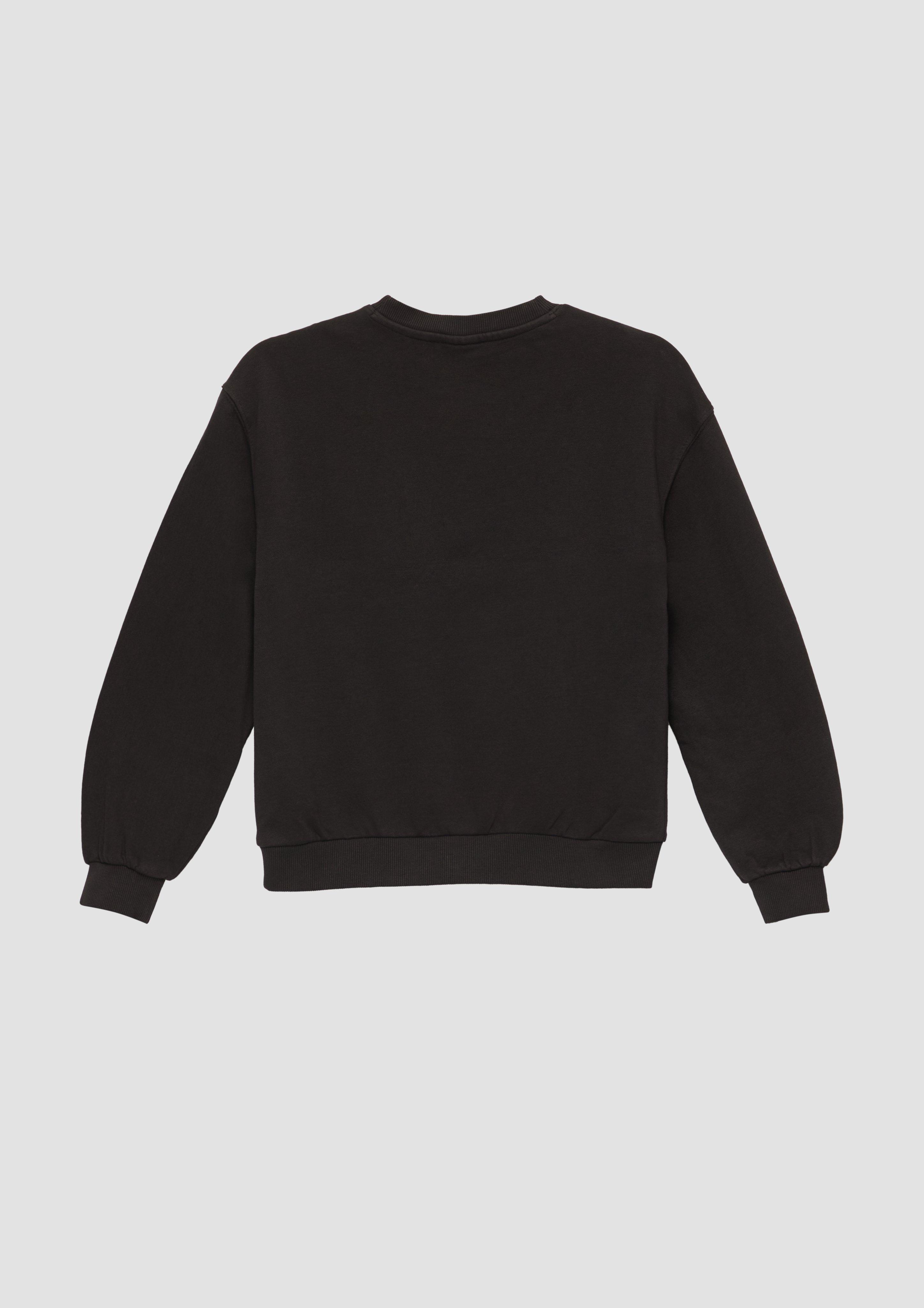 Sweatshirt in 9999 & 3833