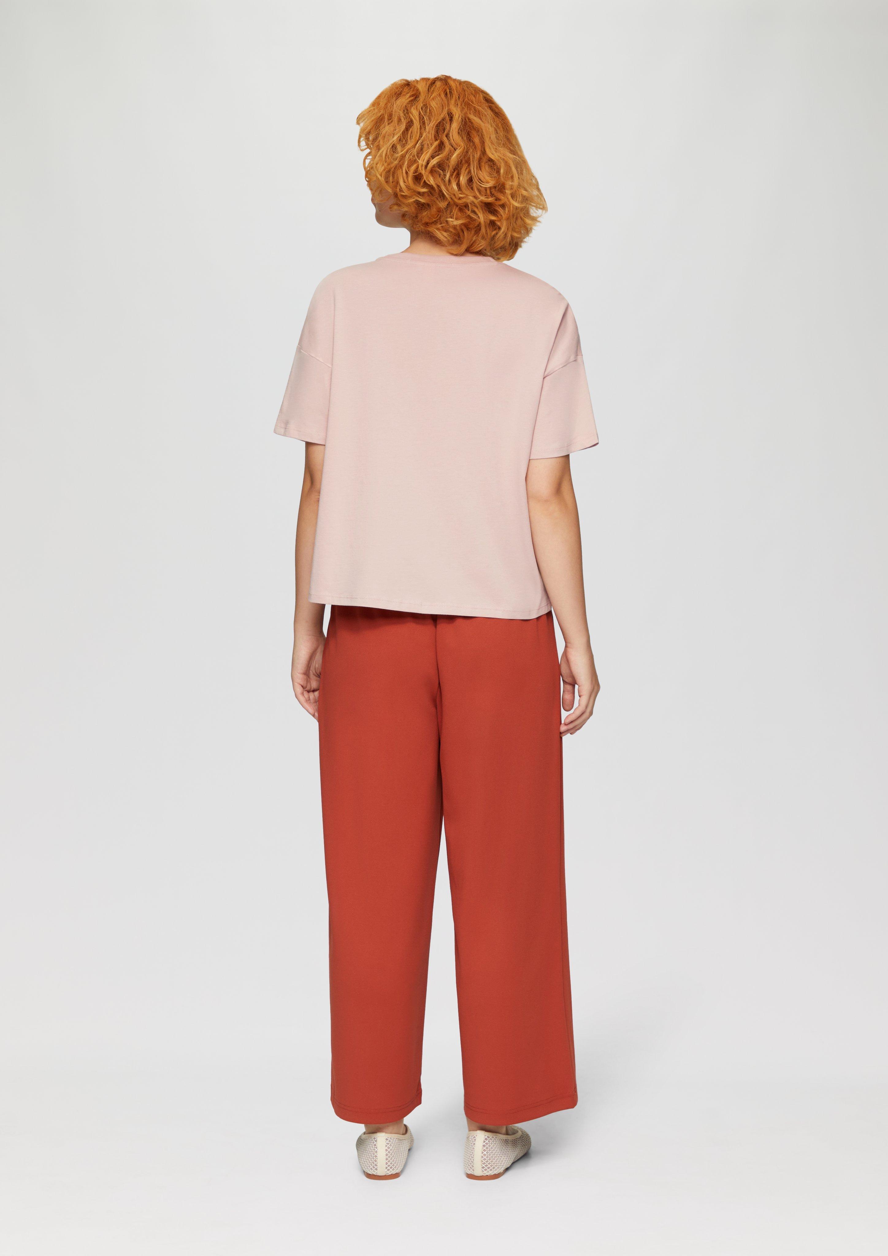 T-Shirt in 40D0 & 05D0