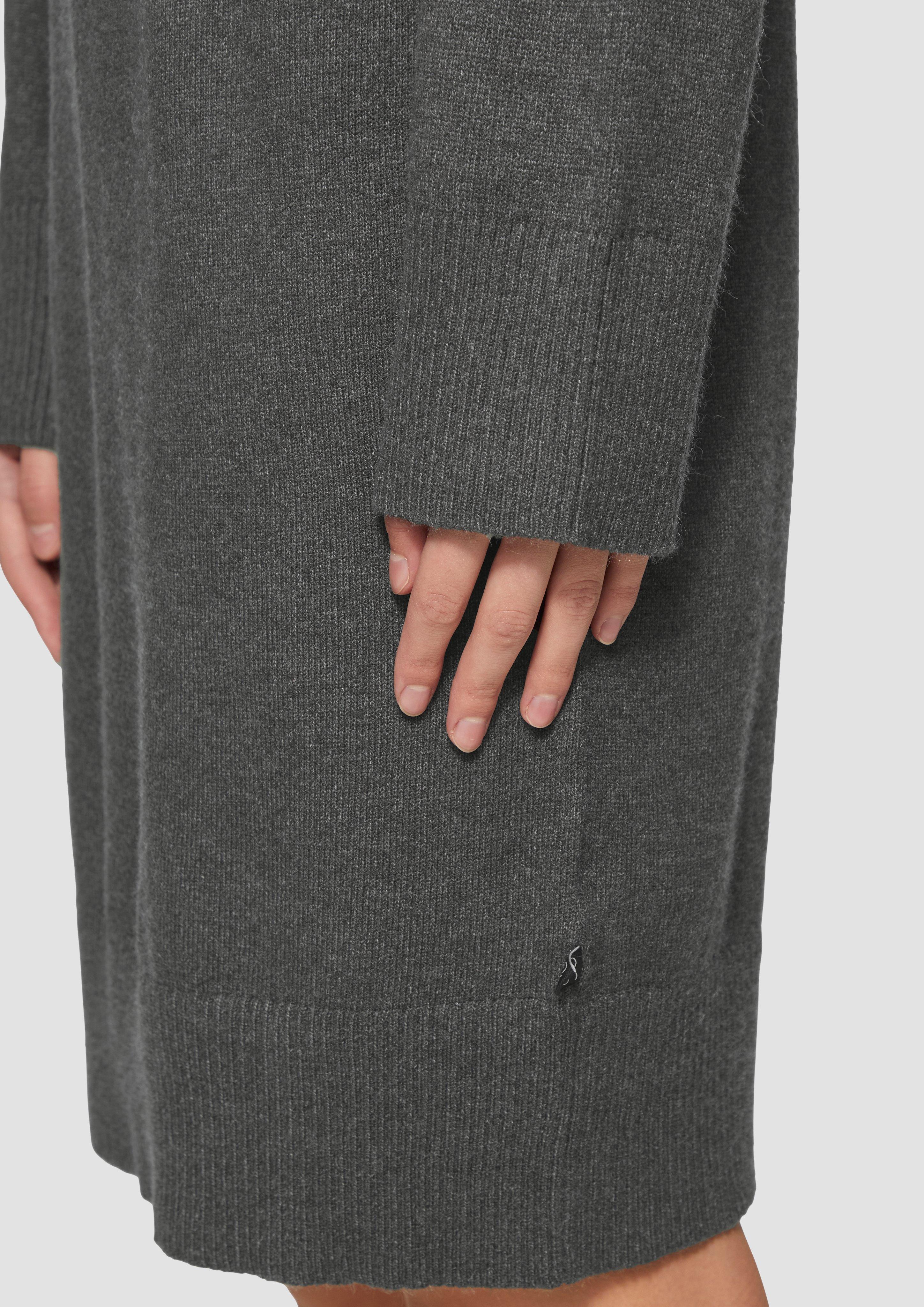 Kleid in 99W0 & 78W0