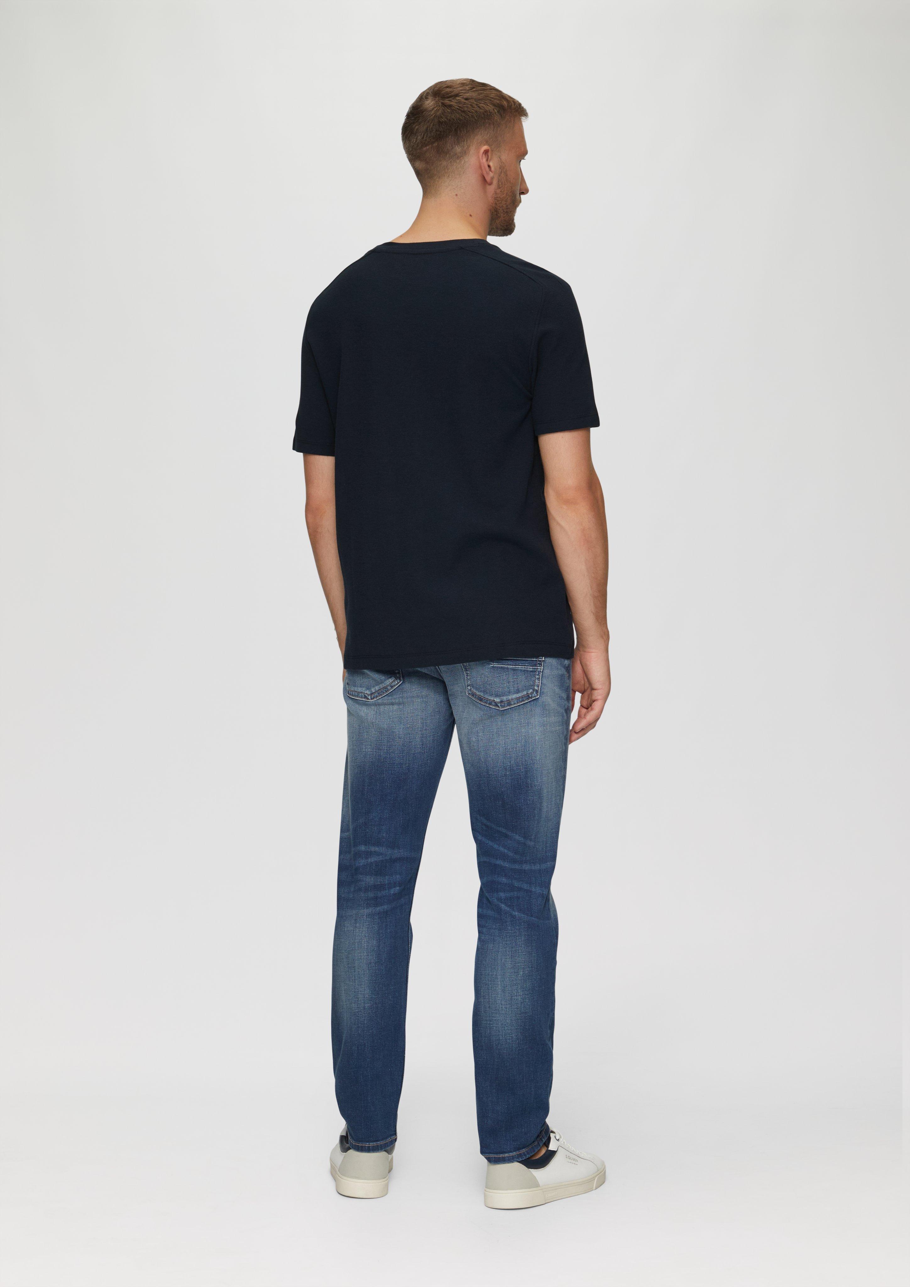 T-shirt in 5978 & 6720