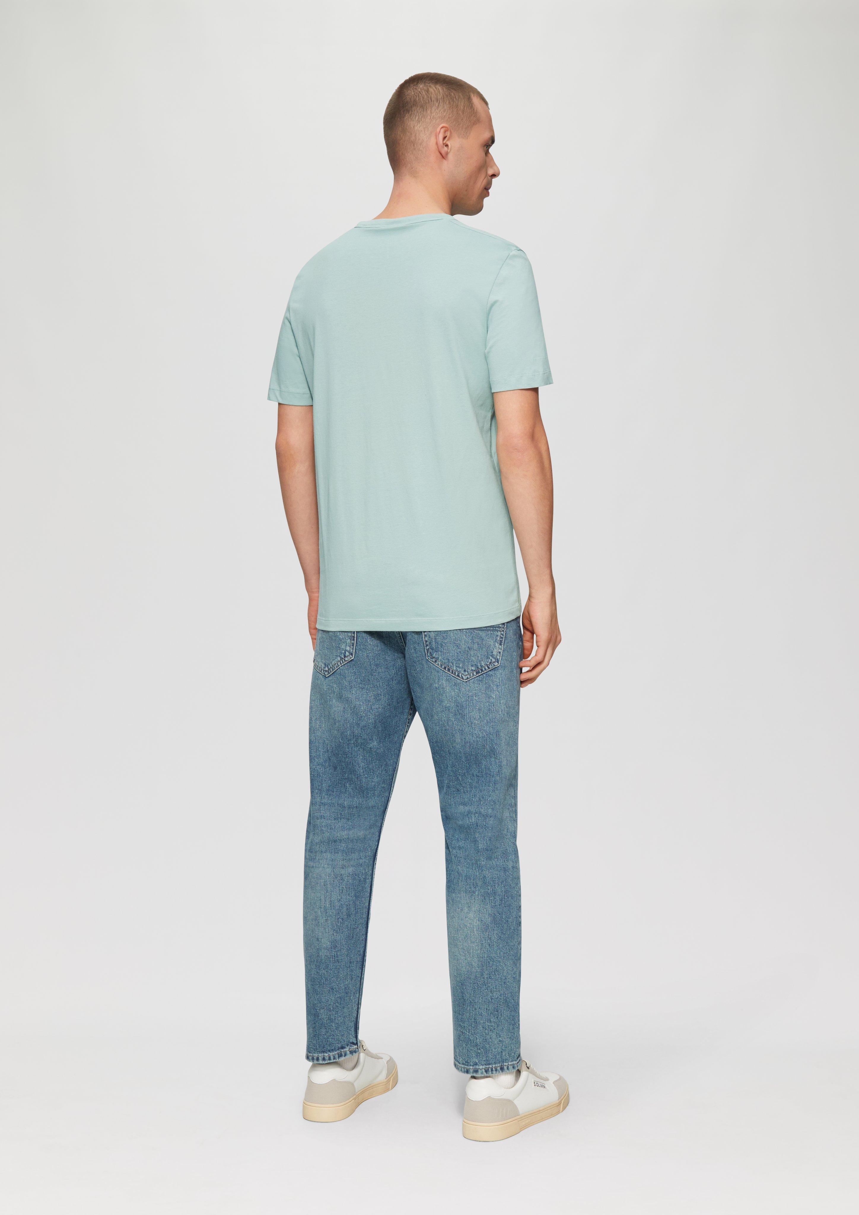 T-shirt in 7211 & 5534