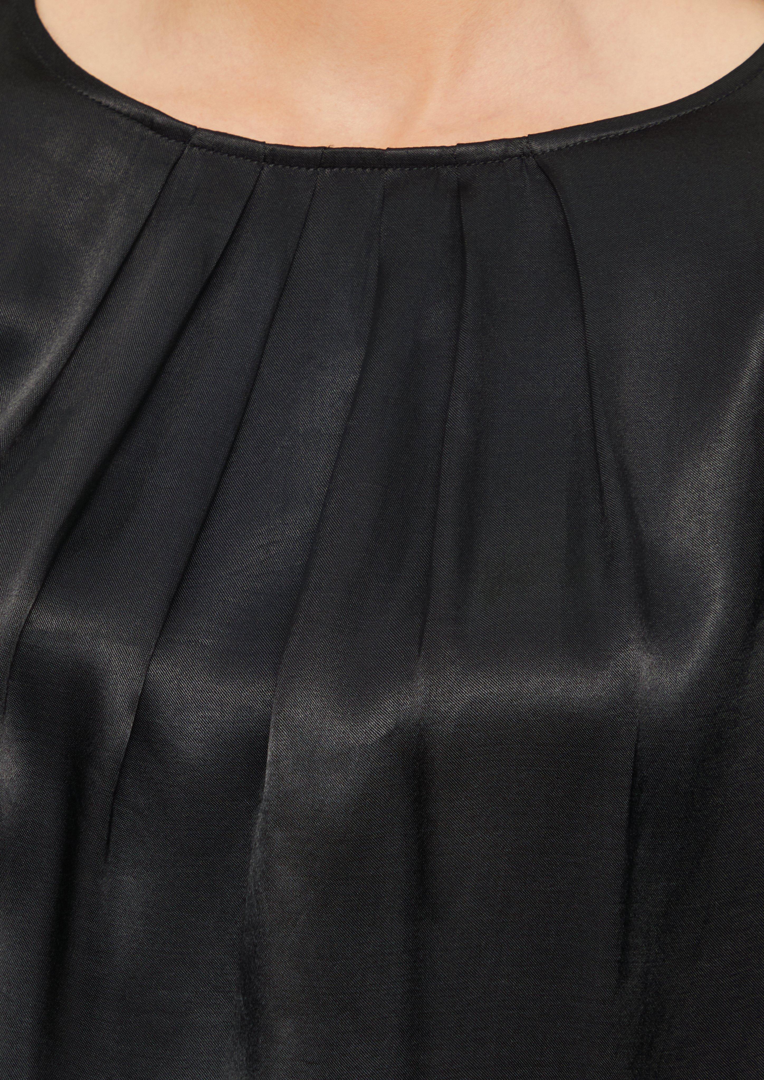 T-Shirt in 9999 & 4431