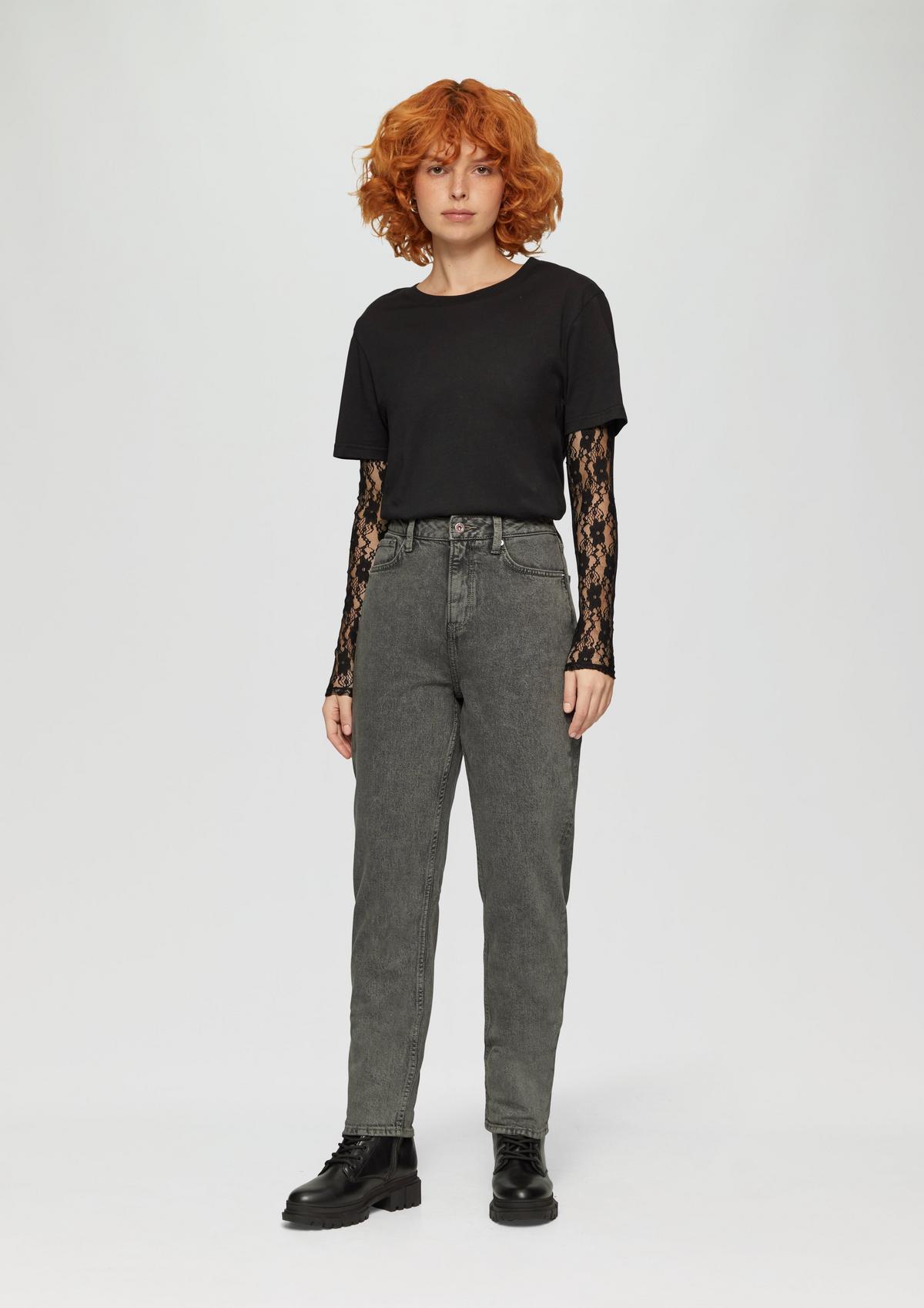 Mom ankle jeans / relaxed fit / high rise / tapered leg Mom ankle jeans / relaxed fit / high rise / tapered leg