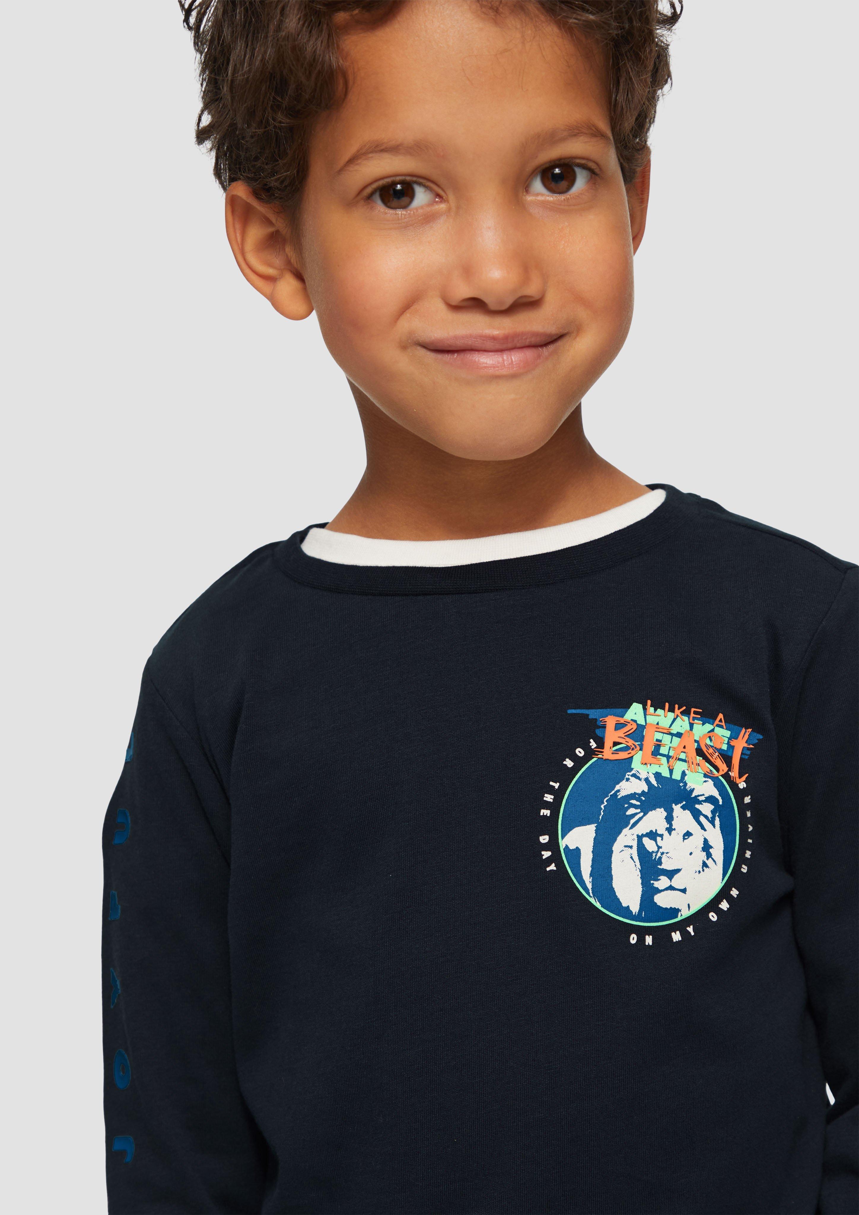 T-shirt in 5952 & 5534