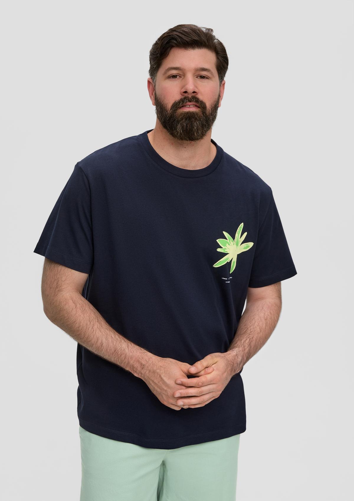 Cotton T-shirt with floral artwork