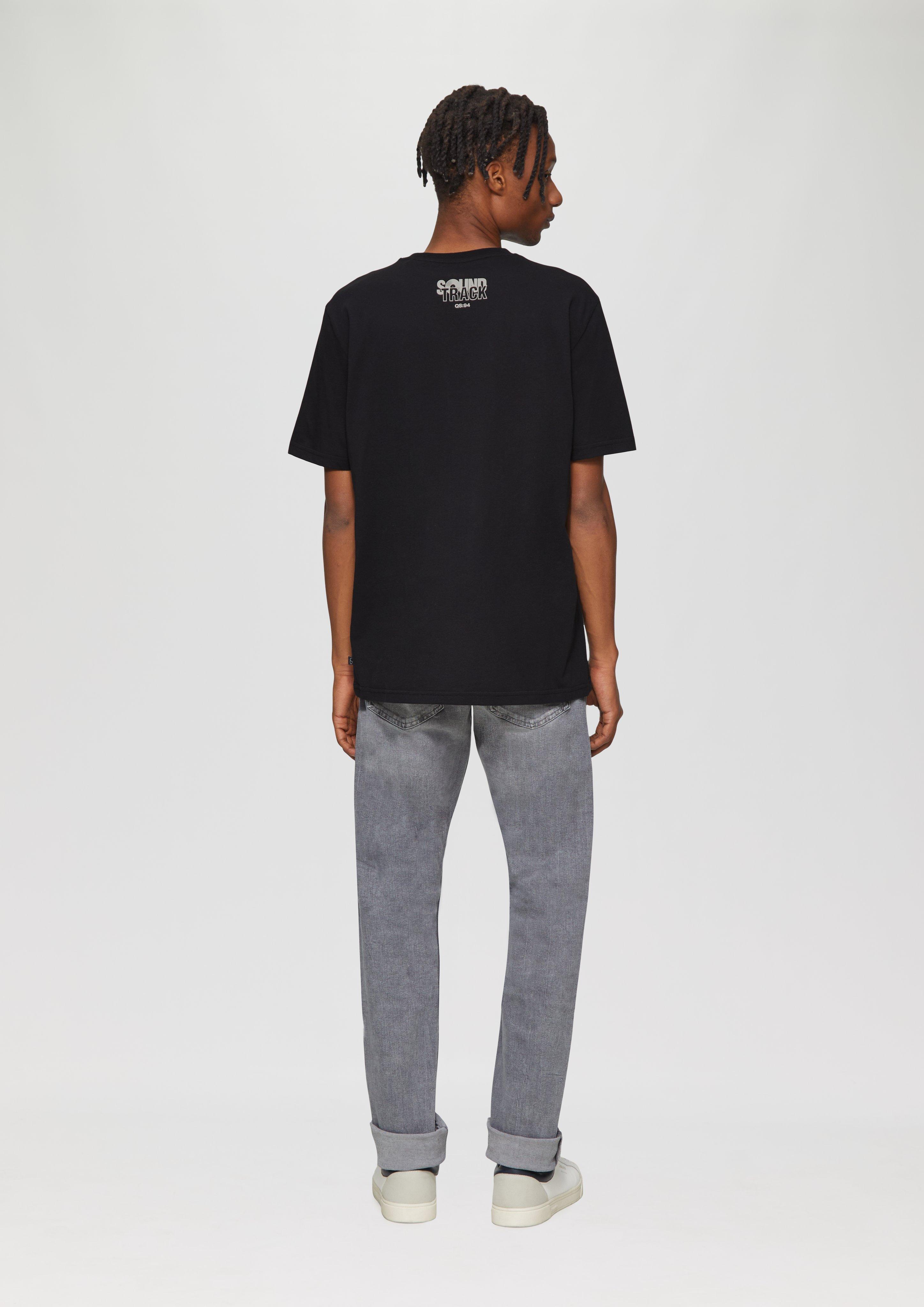 T-shirt in 99D0 & 05D0