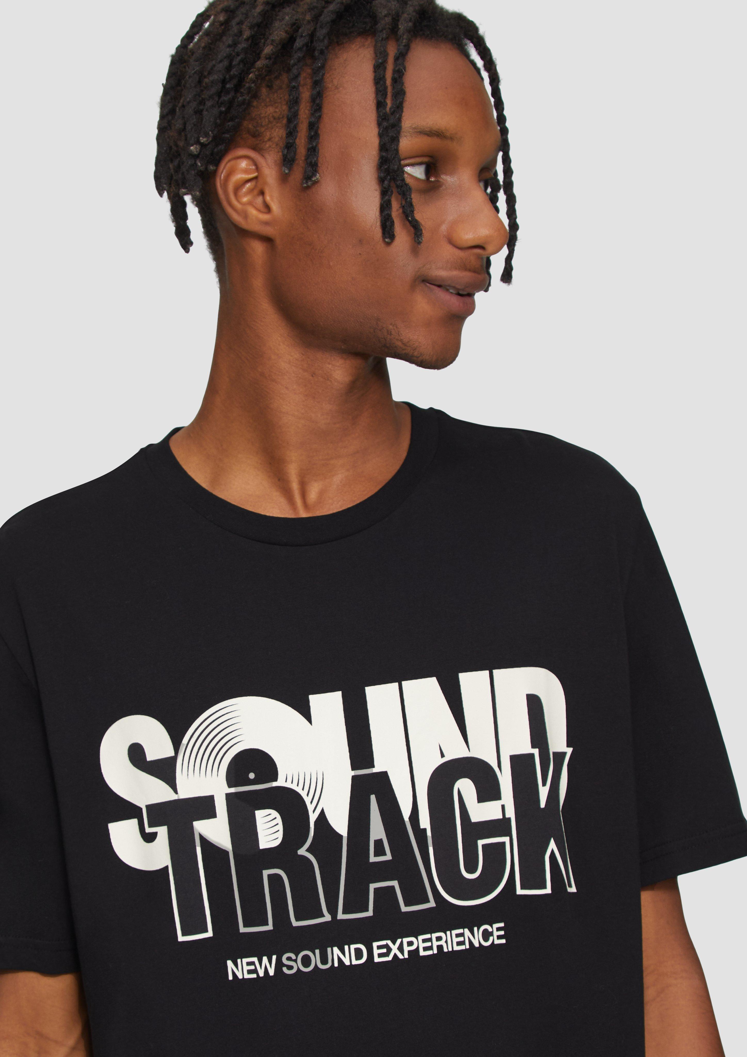 T-shirt in 99D0 & 05D0