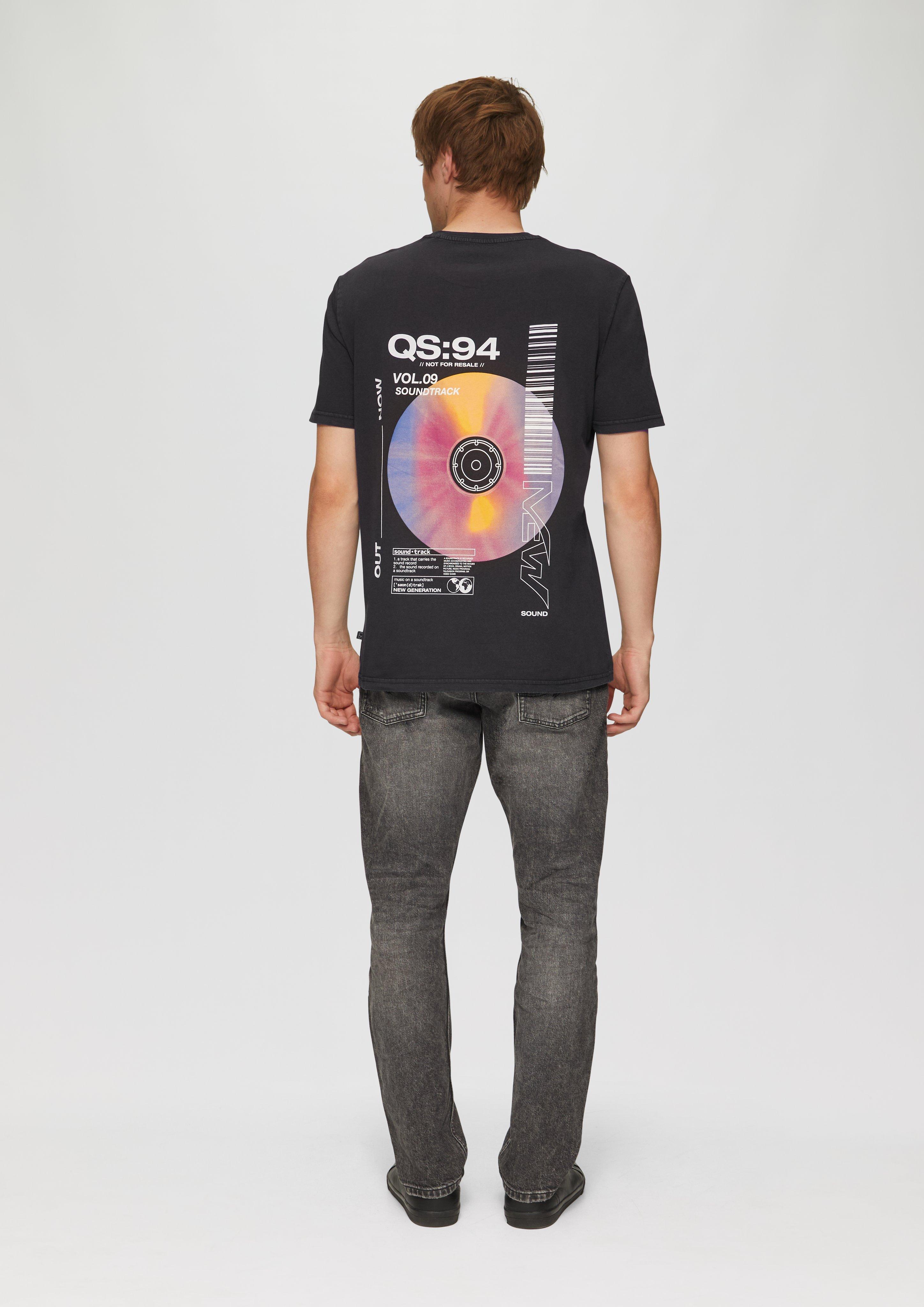 T-Shirt in 99D0 & 54D0