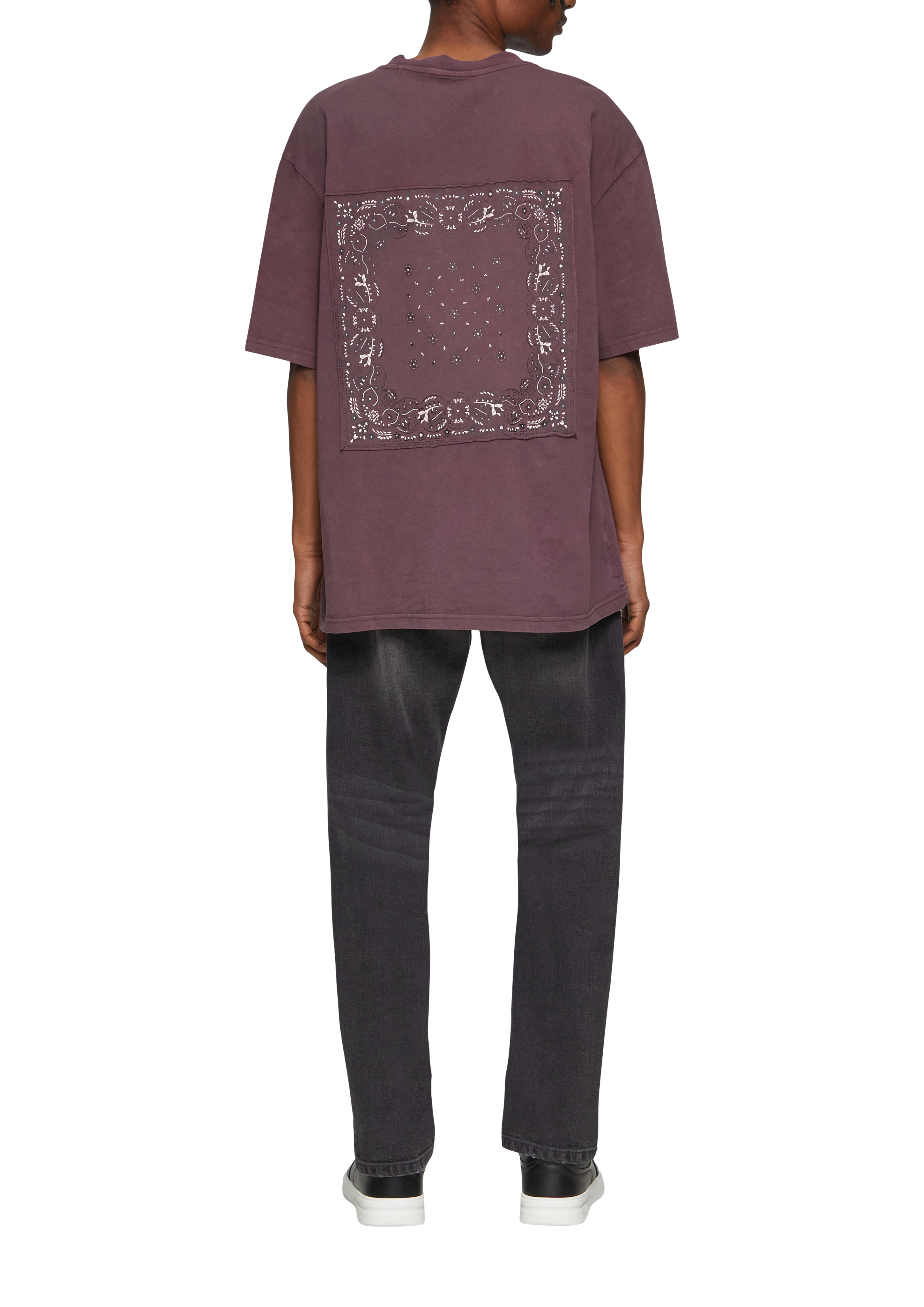 Thumbnail - T-Shirt