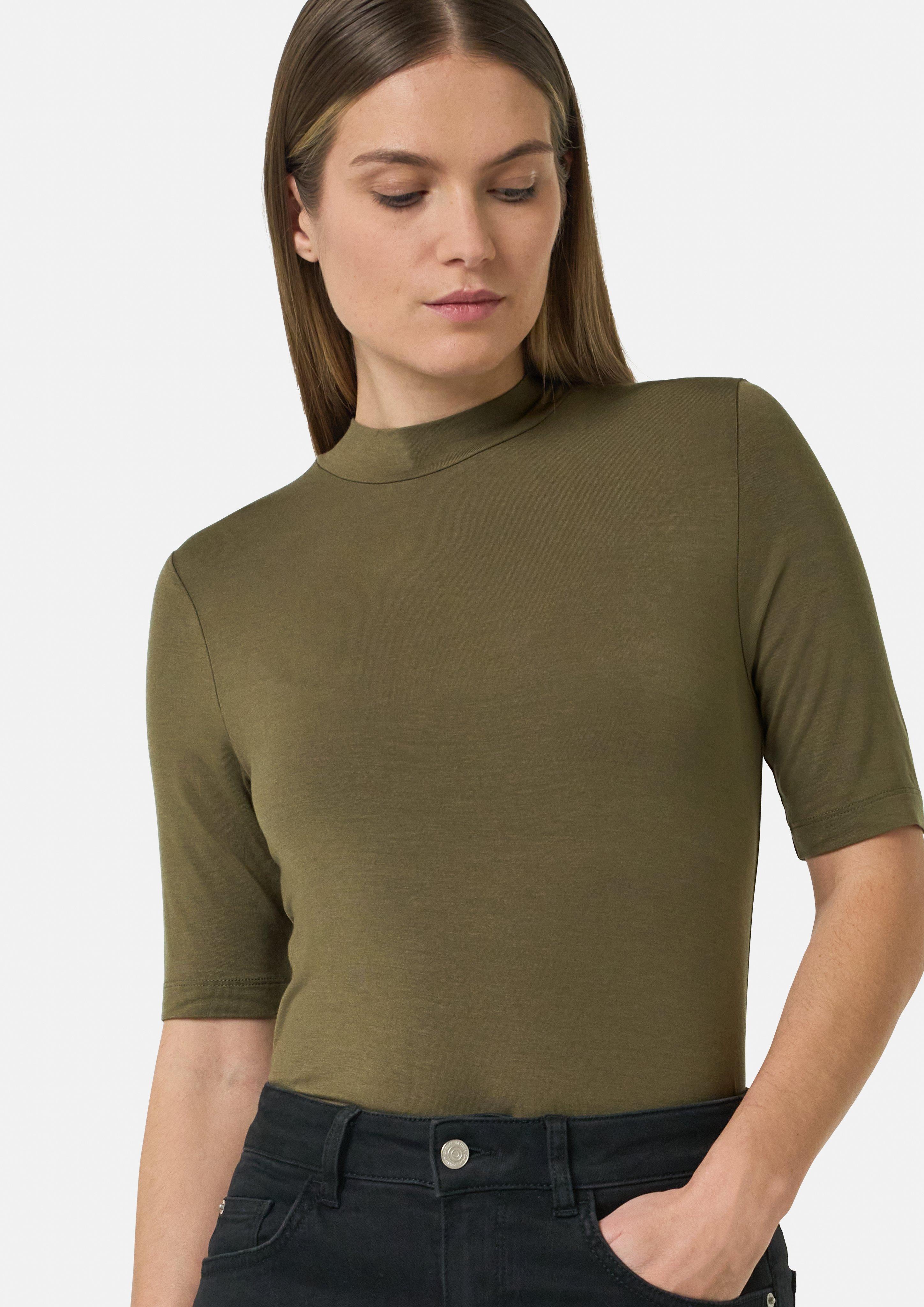 T-Shirt in 7727 & 0100