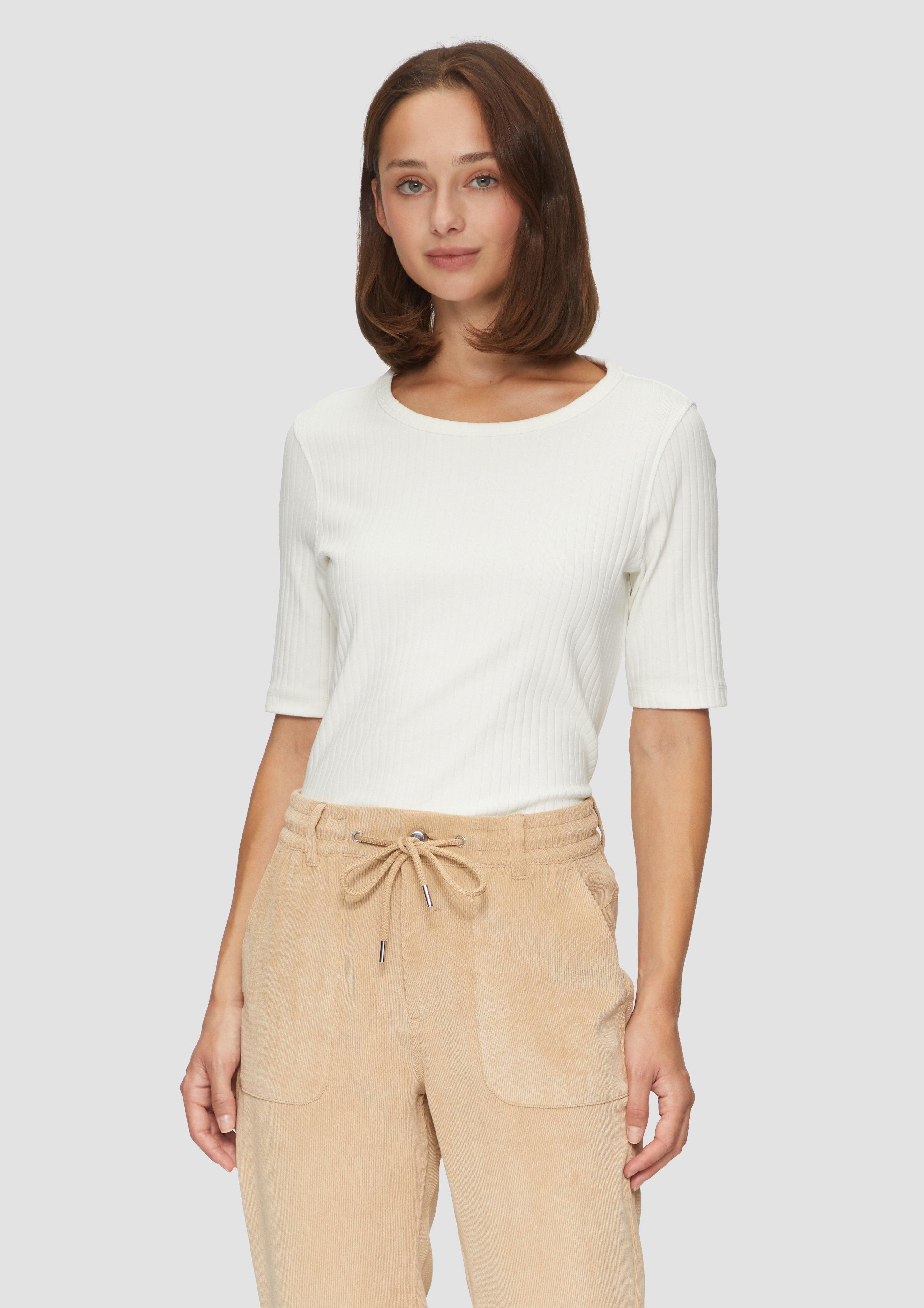 Majica in 0210, 7774, 59G4, 3874, 38G4 & 9999