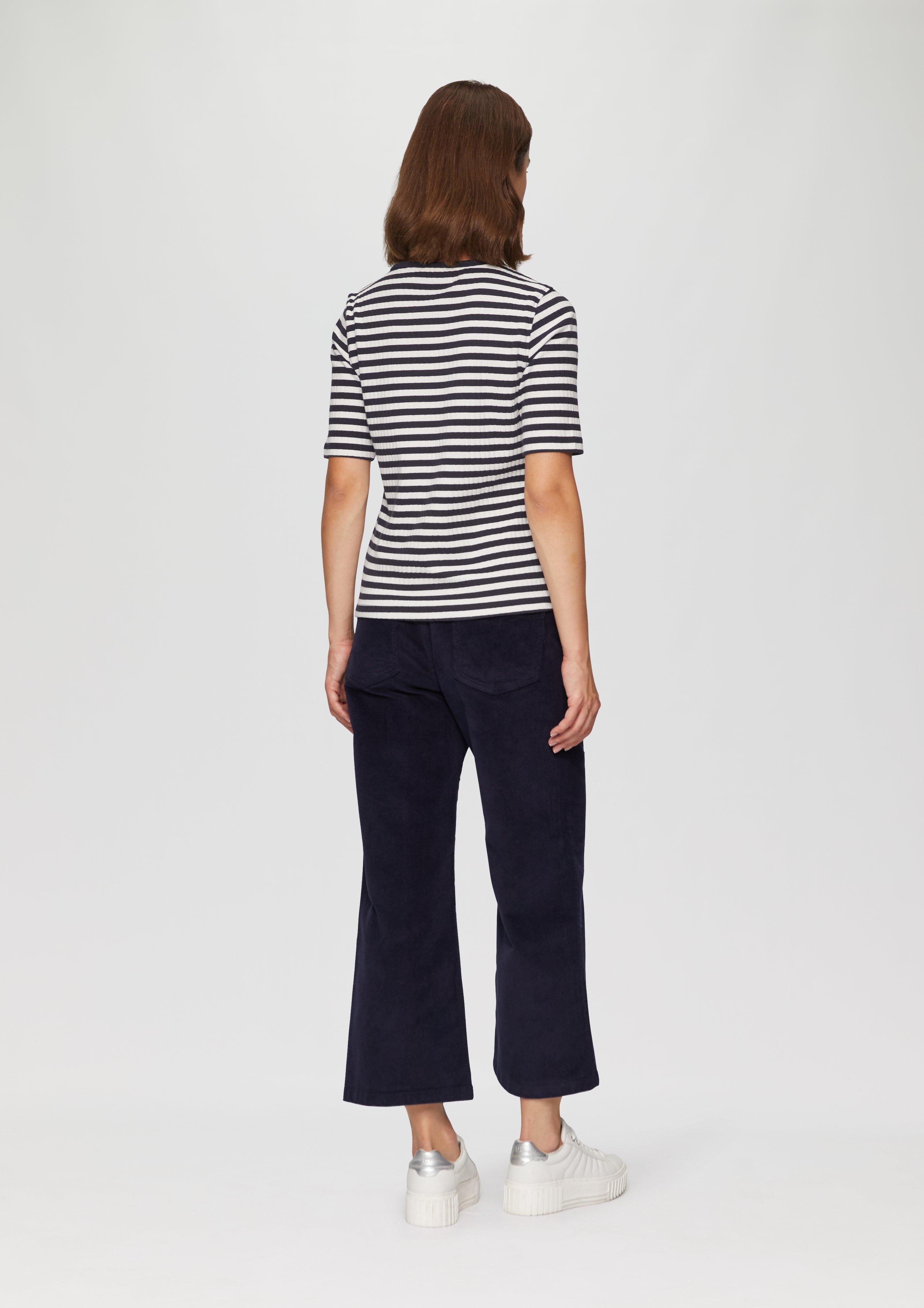 T-shirt in 59G4, 7774, 3874, 38G4, 0210 & 9999