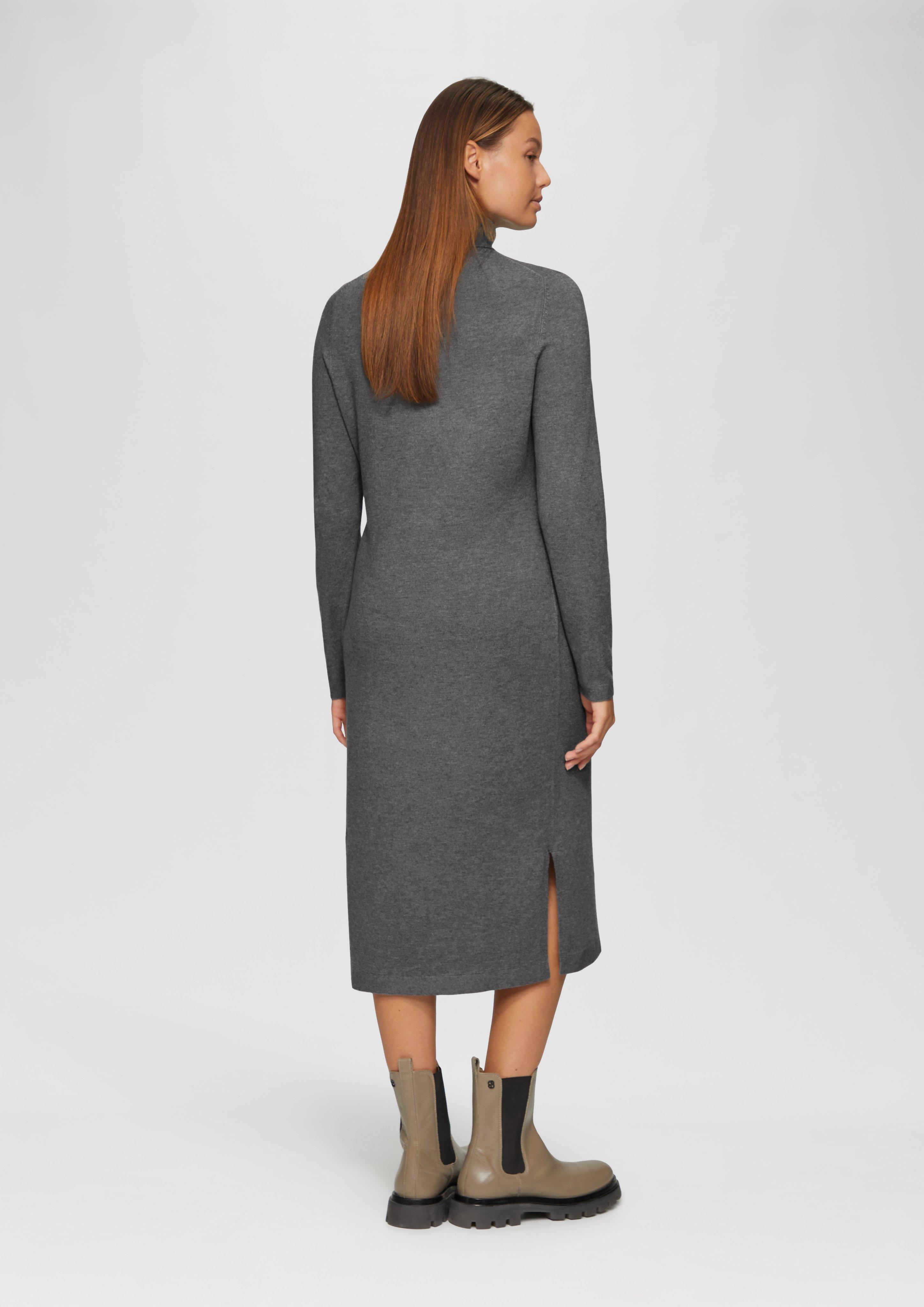 Kleid in 9730 & 9999