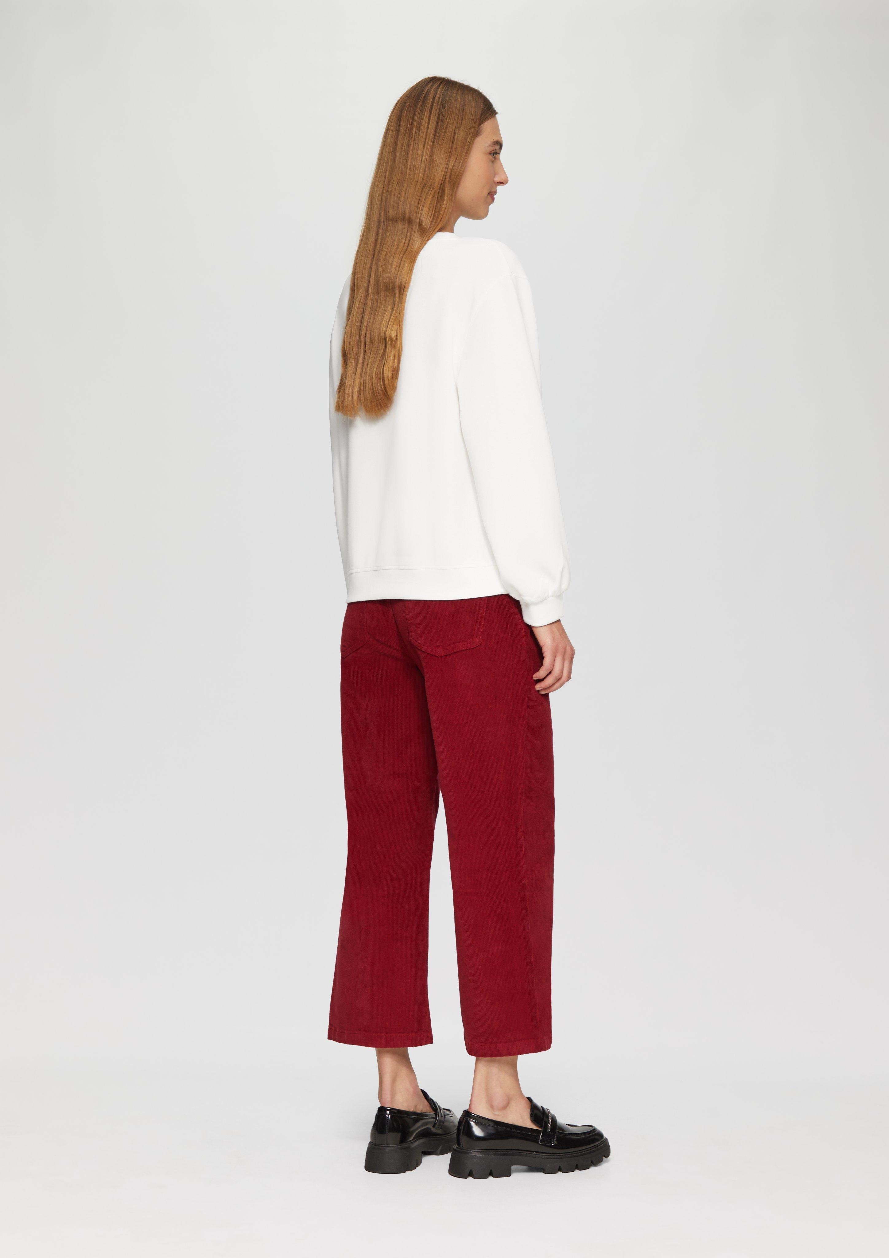 Sweatshirt in 0210, 7774 & 9400