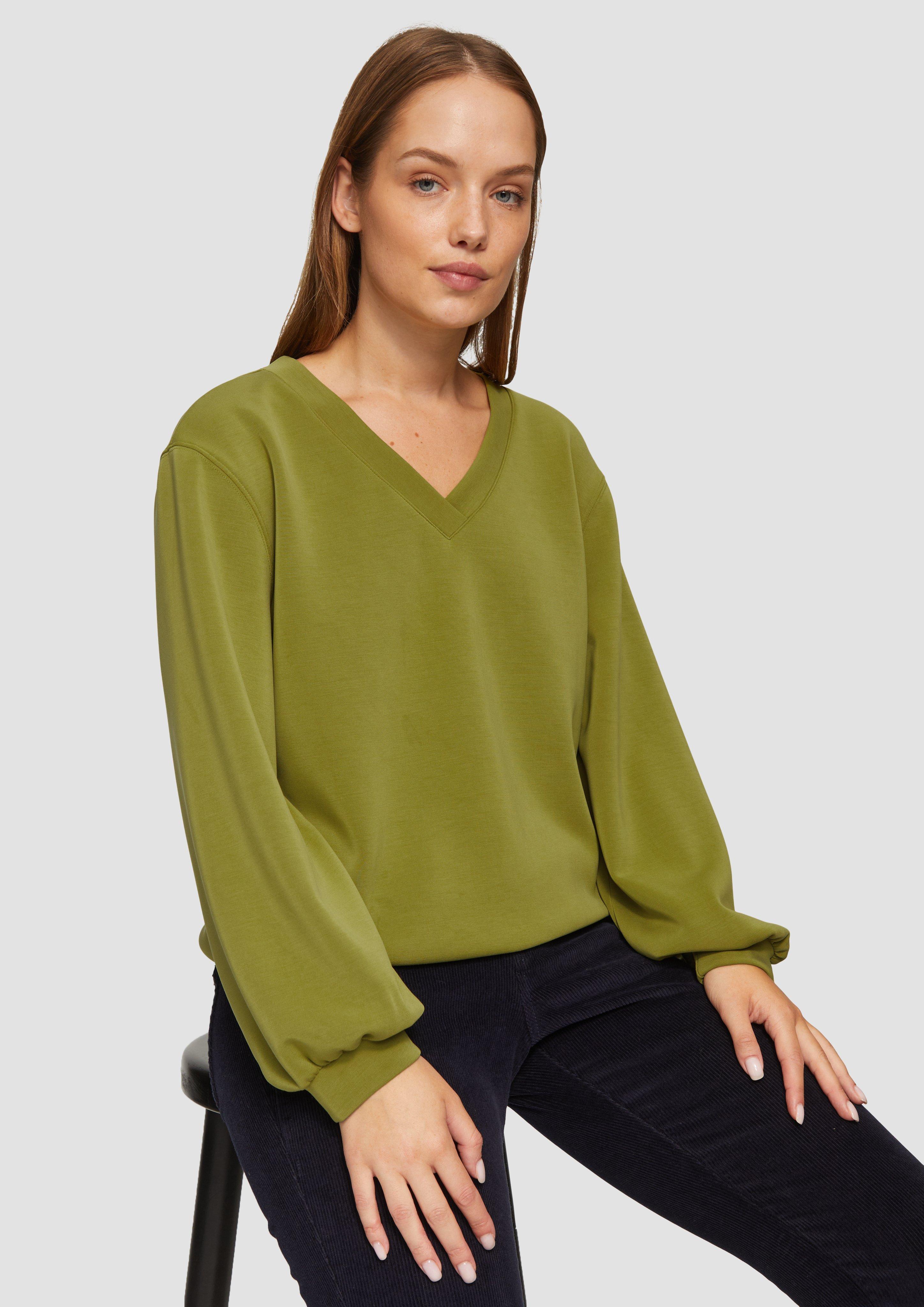 Sweatshirt in 7774, 0210 & 9400