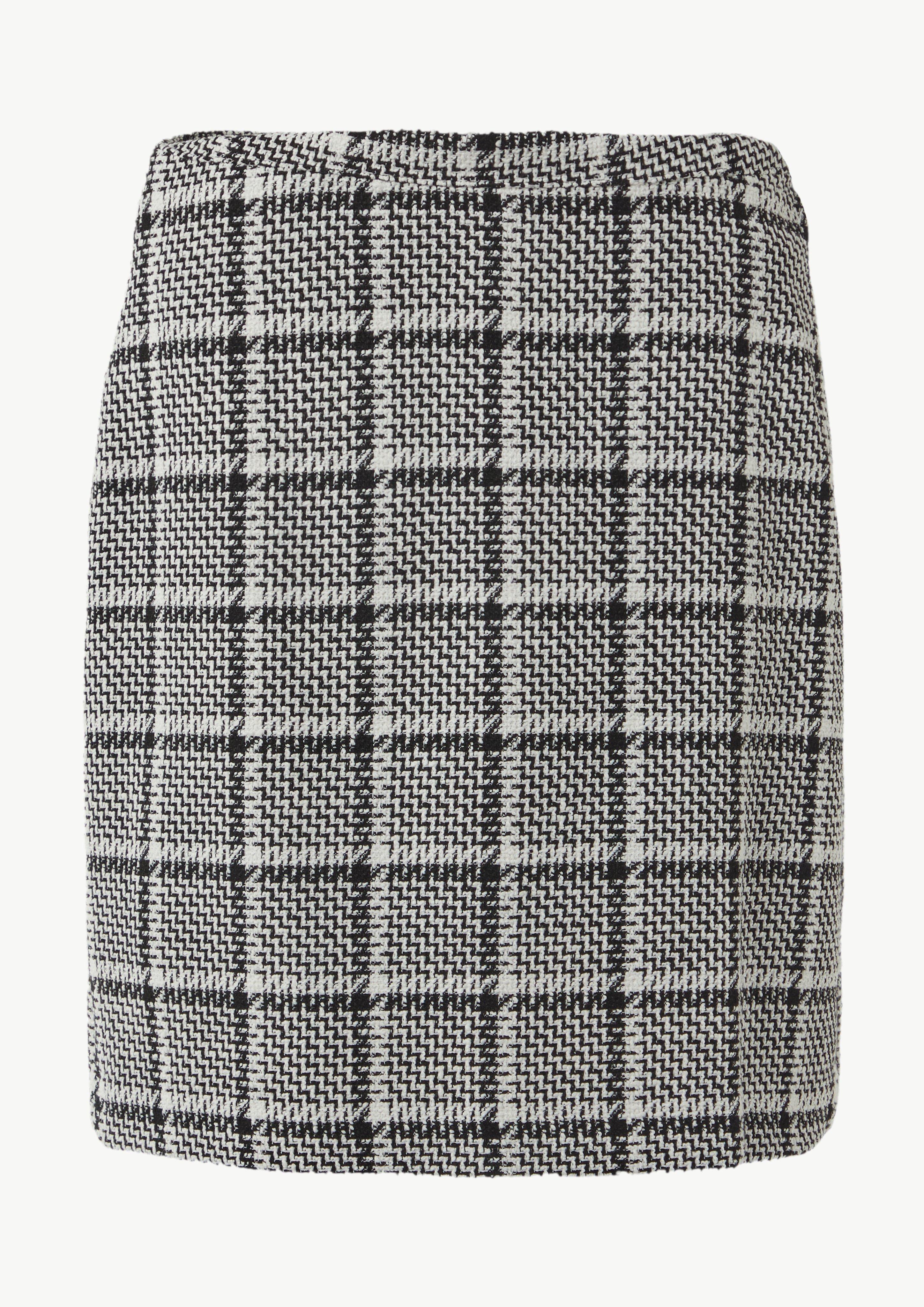 Short bouclé skirt with a check pattern - black | Comma Short bouclé skirt with a check pattern - black | Comma