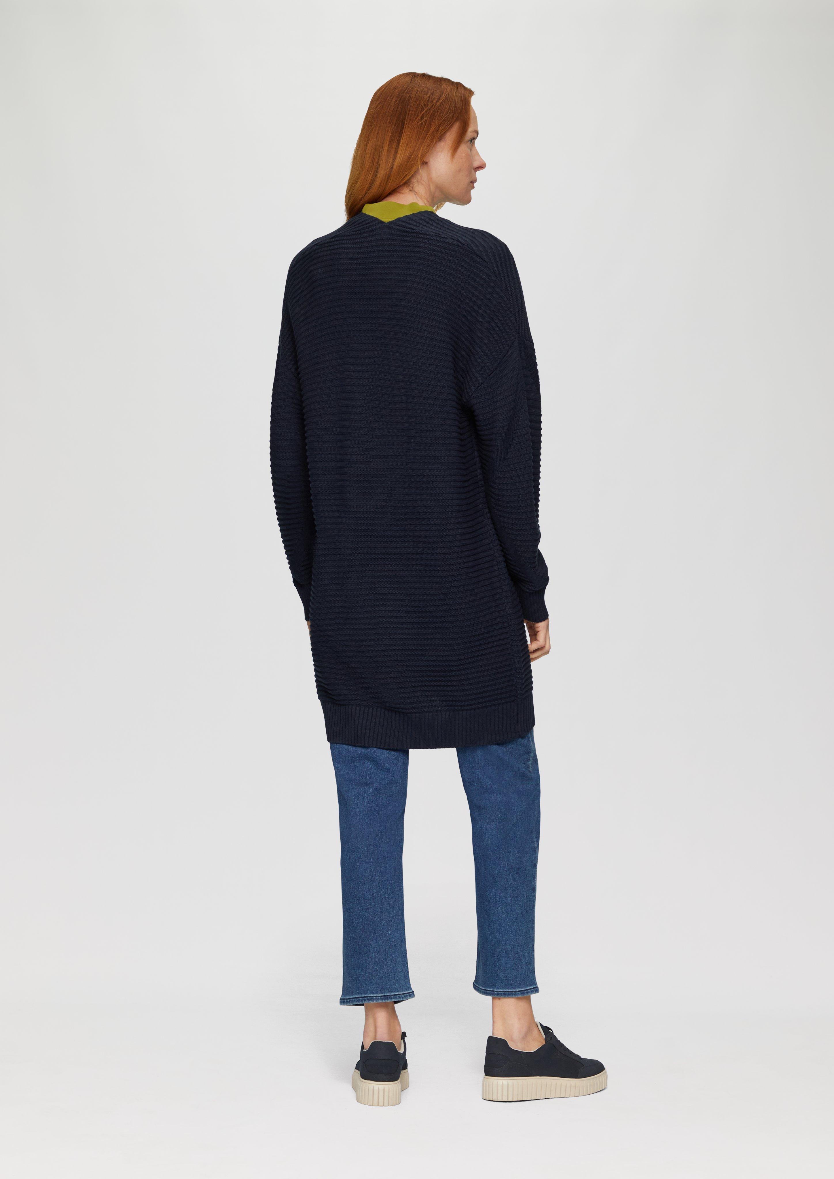 Cardigan in 5959, 4703 & 0210