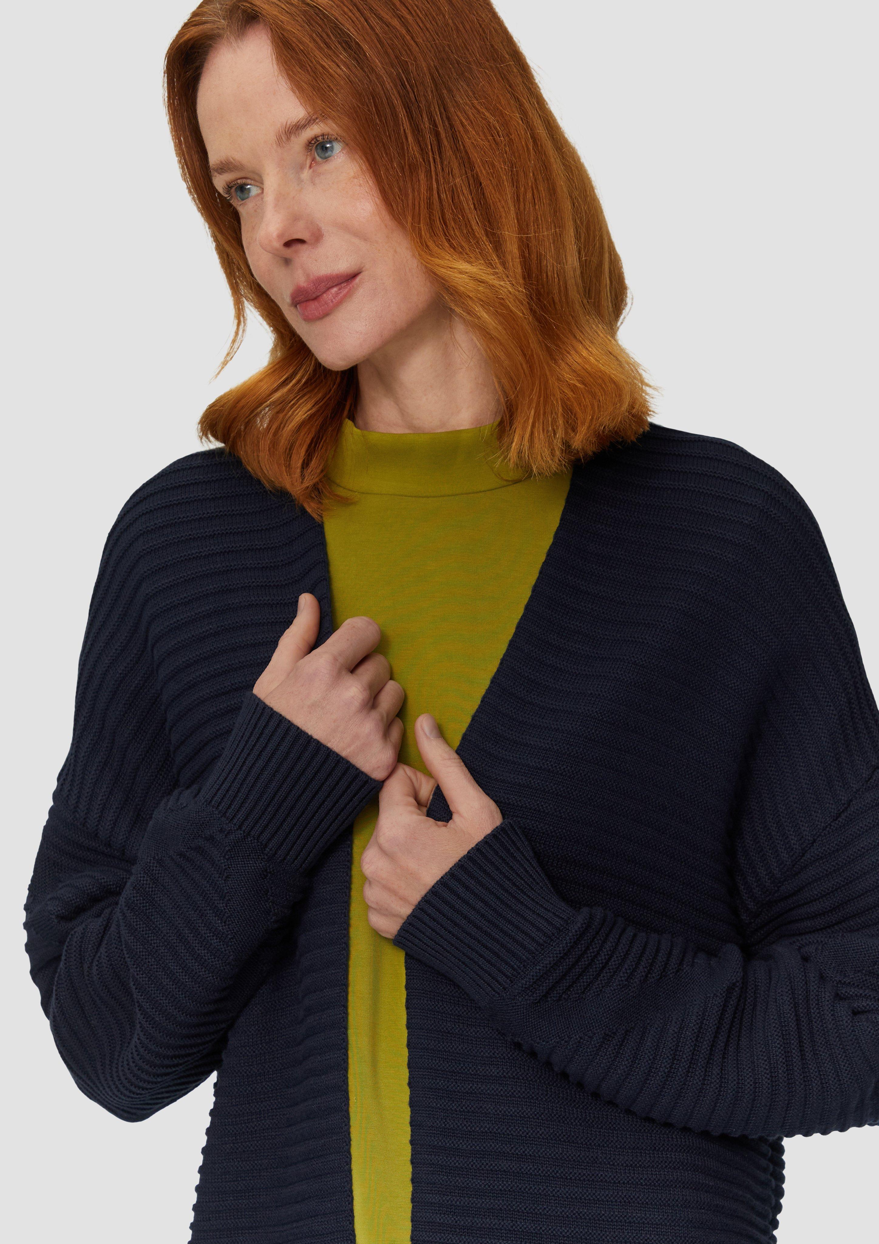 Cardigan in 5959, 4703 & 0210