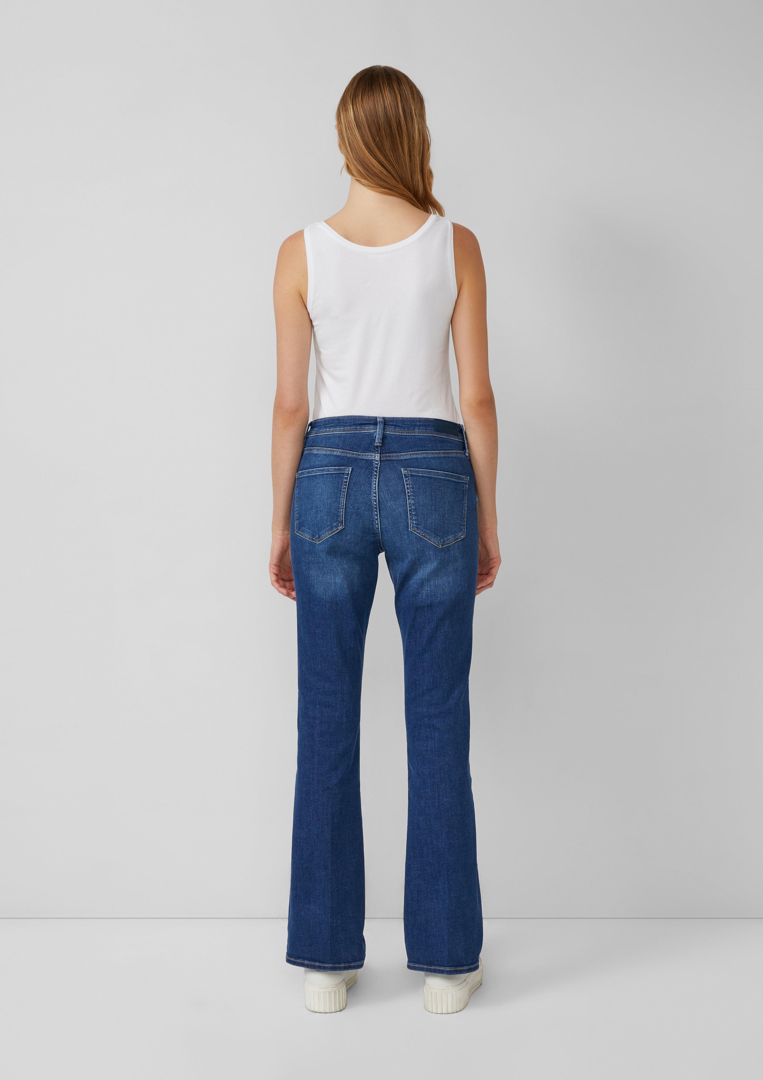 T-Shirt in 0100, 5959 & 9999