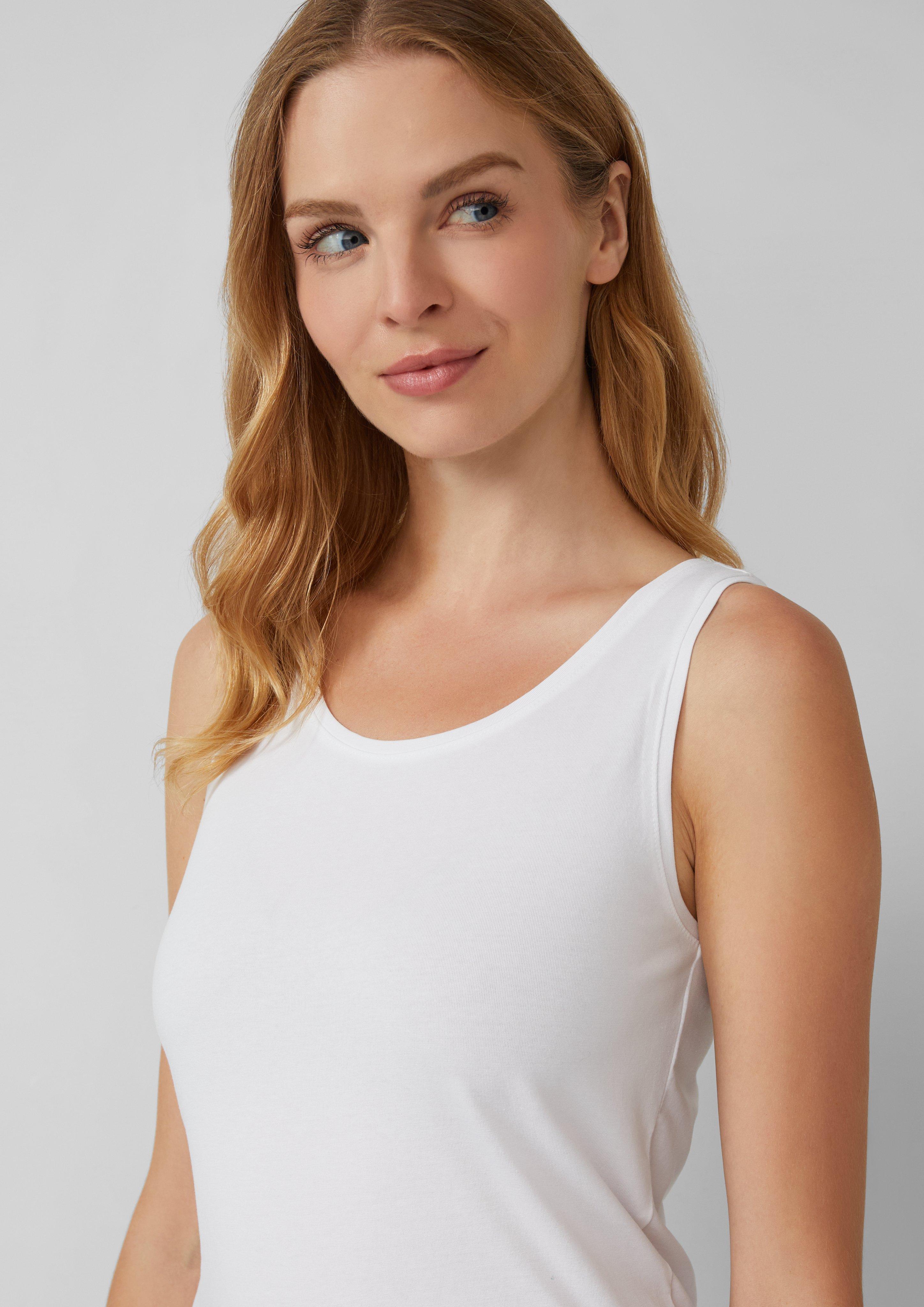 T-Shirt in 0100, 5959 & 9999