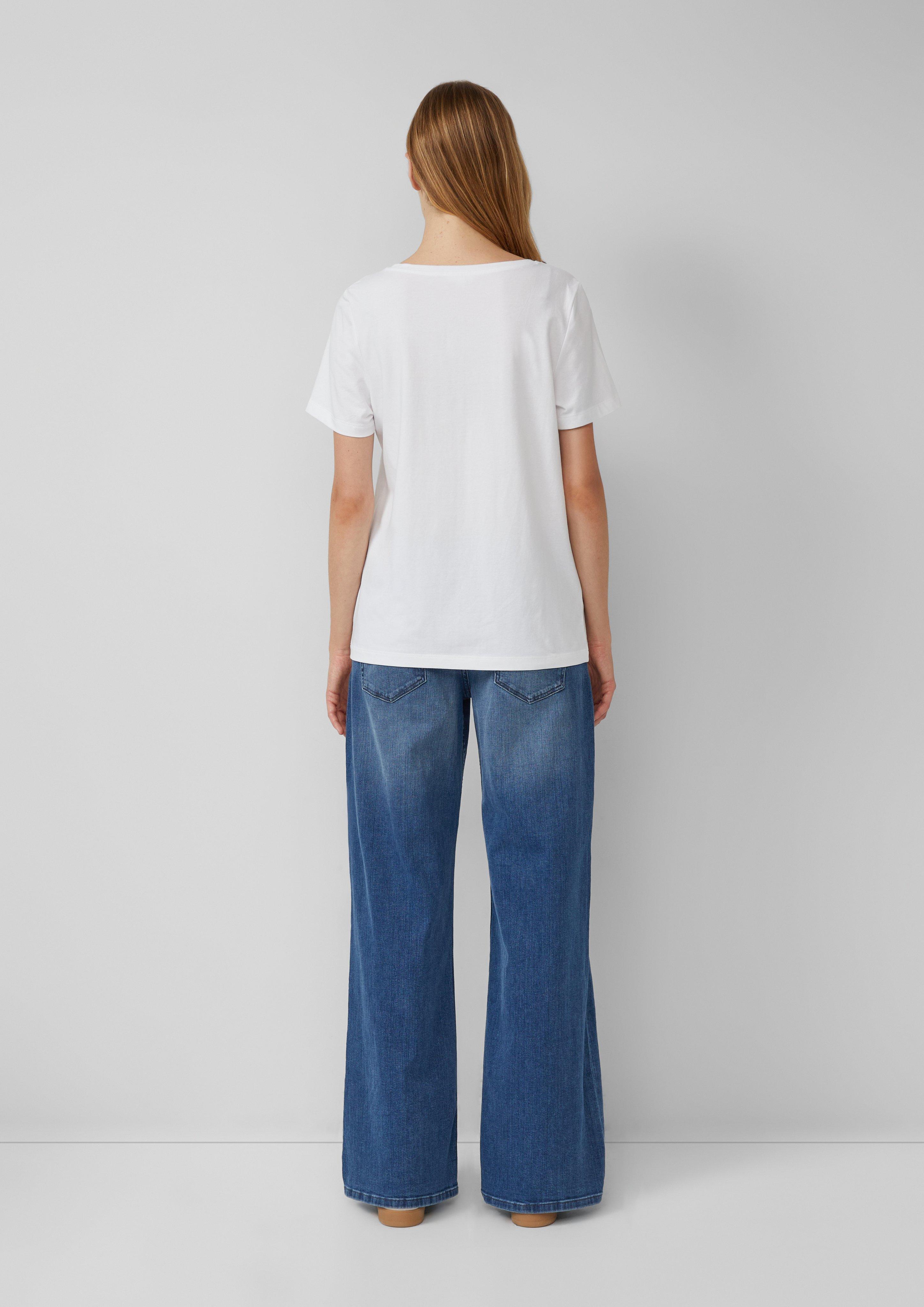 T-shirt in 0100, 5959 & 9999