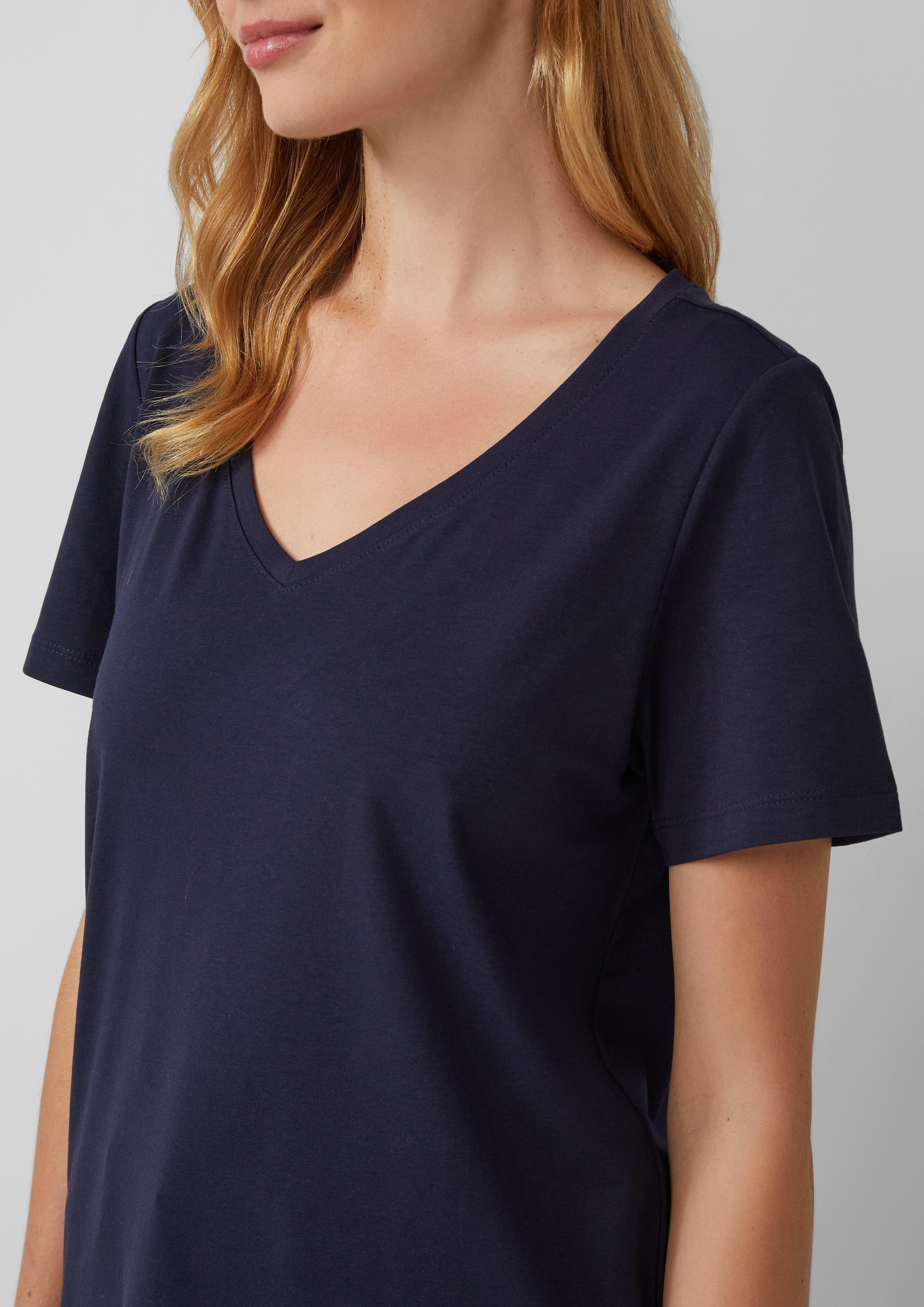 T-shirt in 5959, 0100 & 9999