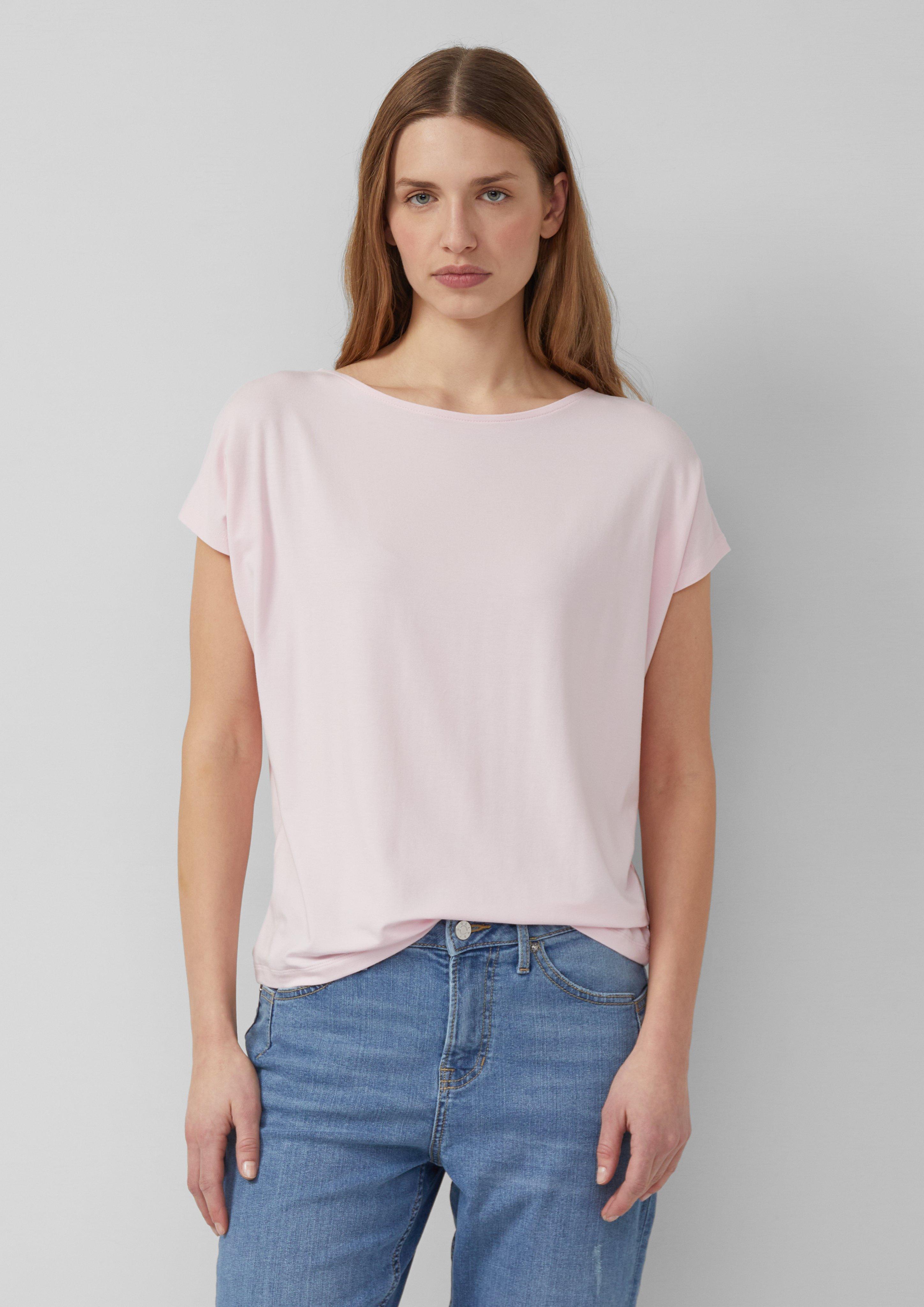 T-Shirt in 4116, 5959, 9999, 0100, 3902, 5527, 0805, 8000, 5141 & 7900