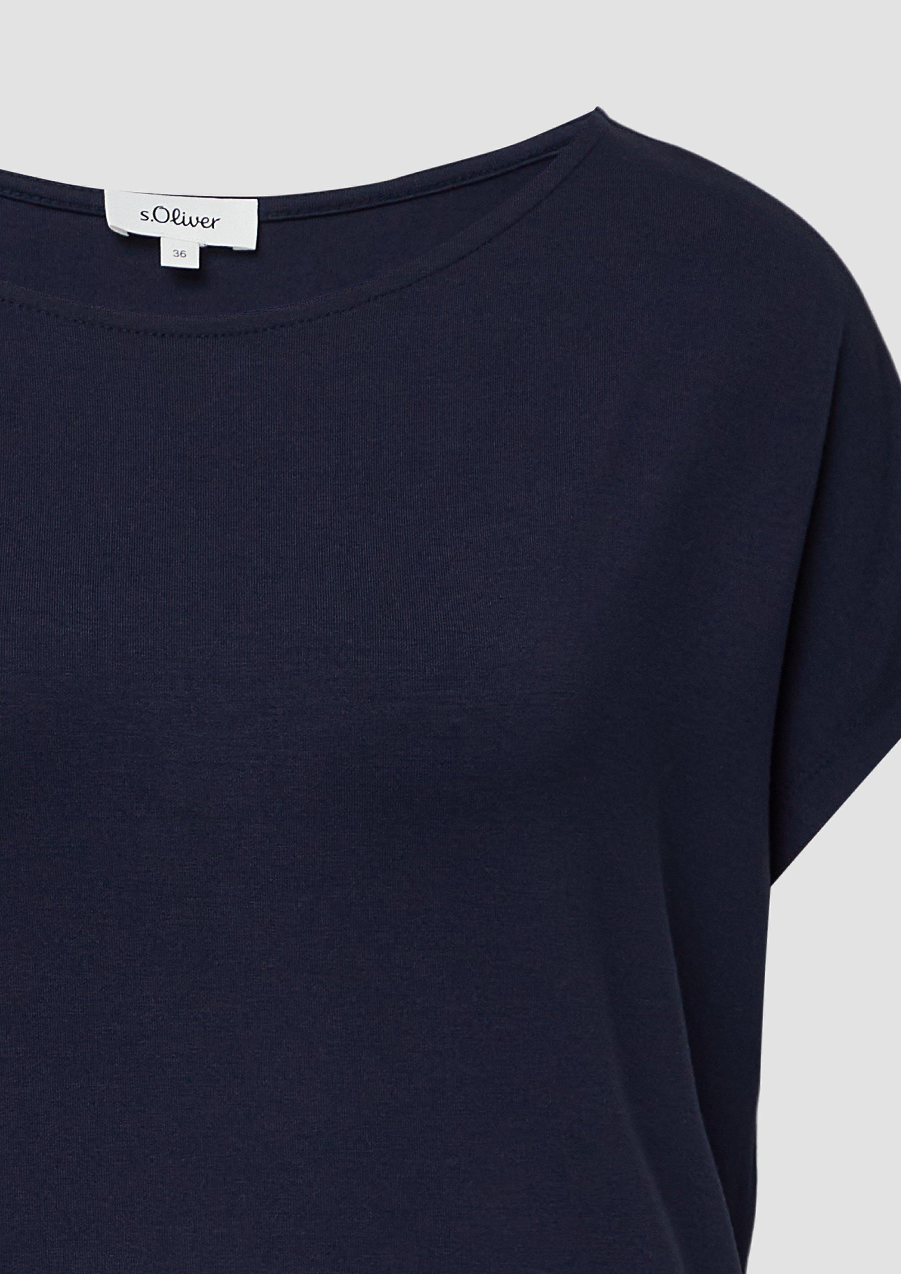 T-Shirt in 5959, 9999, 0100, 6933, 3902, 5527 & 0805