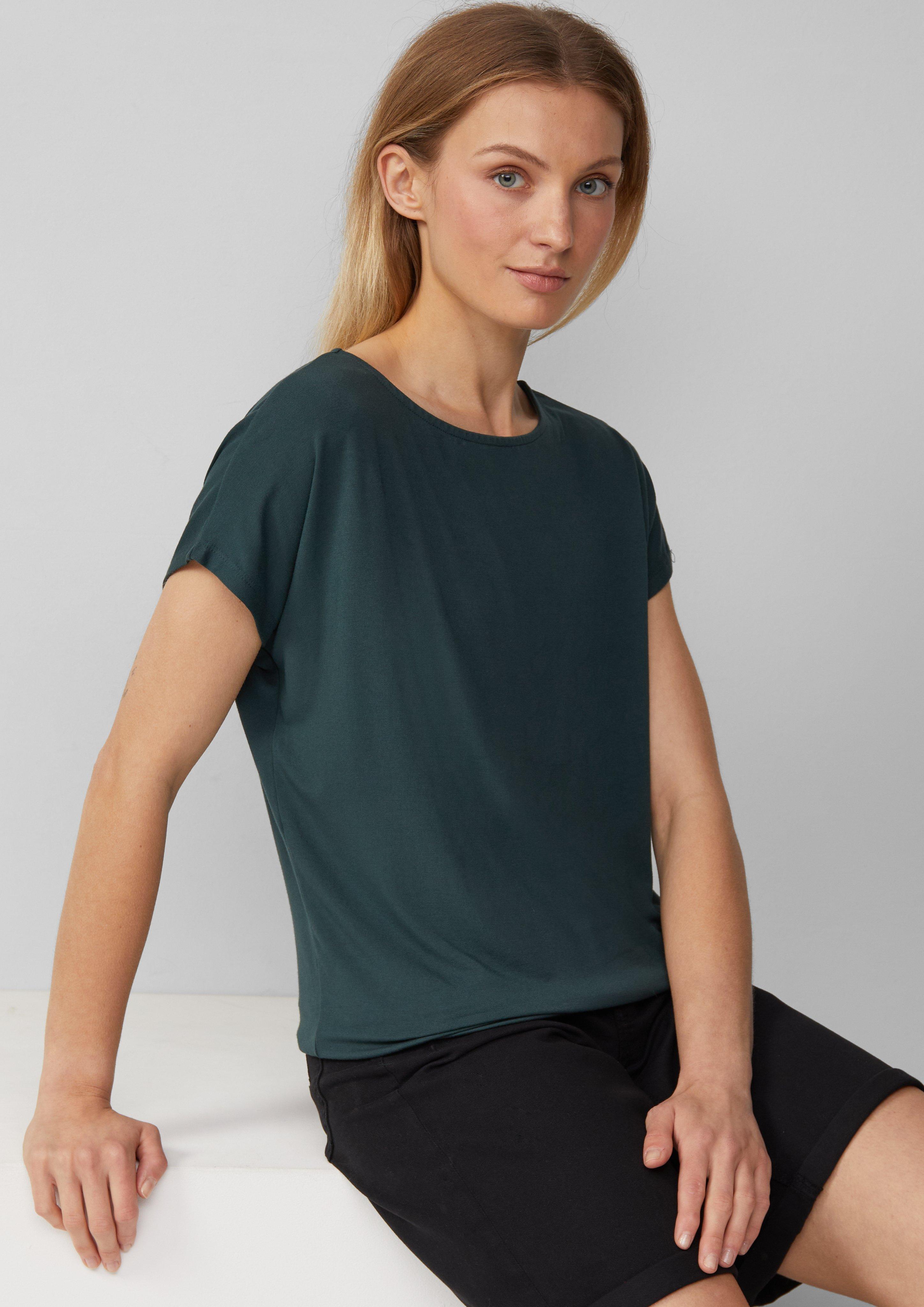 T-Shirt in 6933, 5959, 9999, 0100, 3902, 5527 & 0805