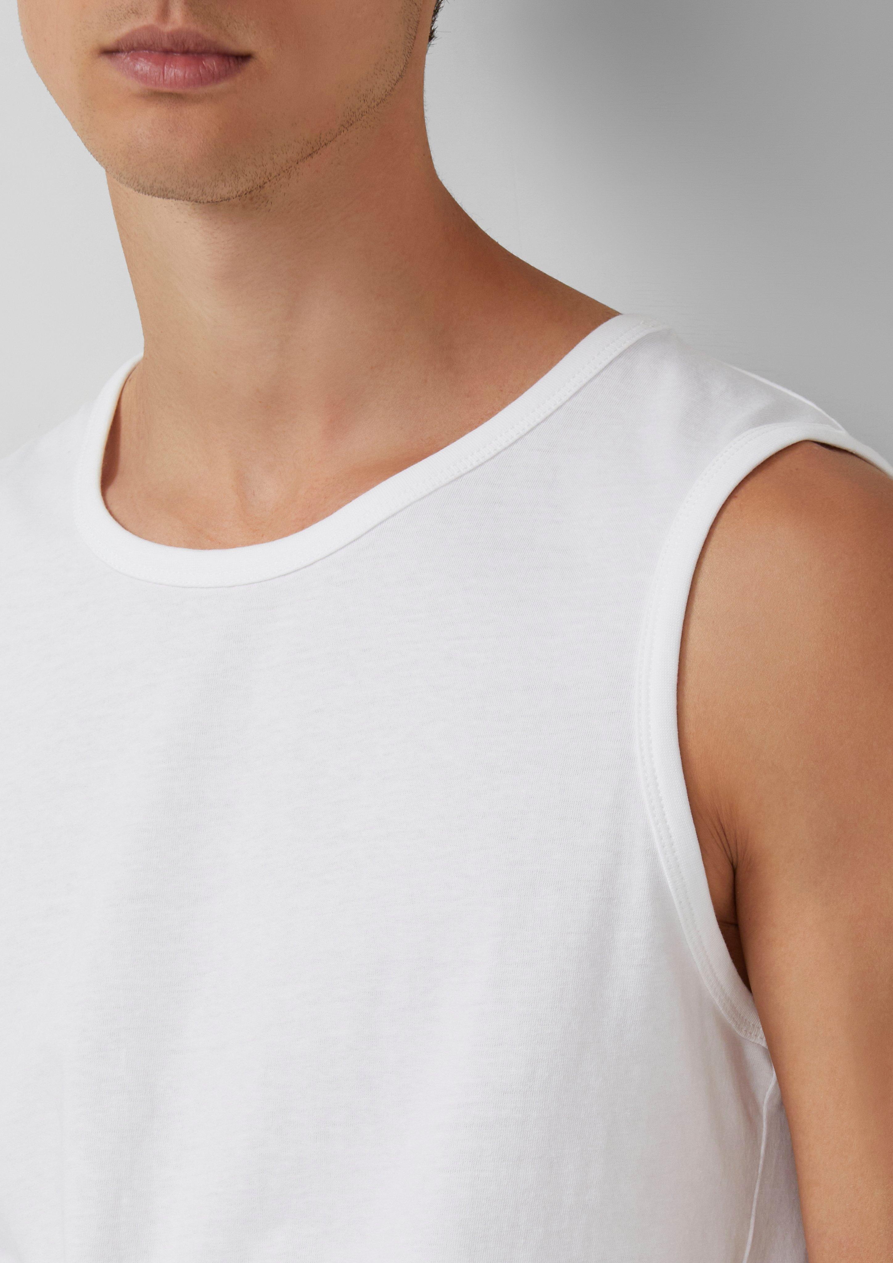 T-shirt in 0100, 5978 & 9999