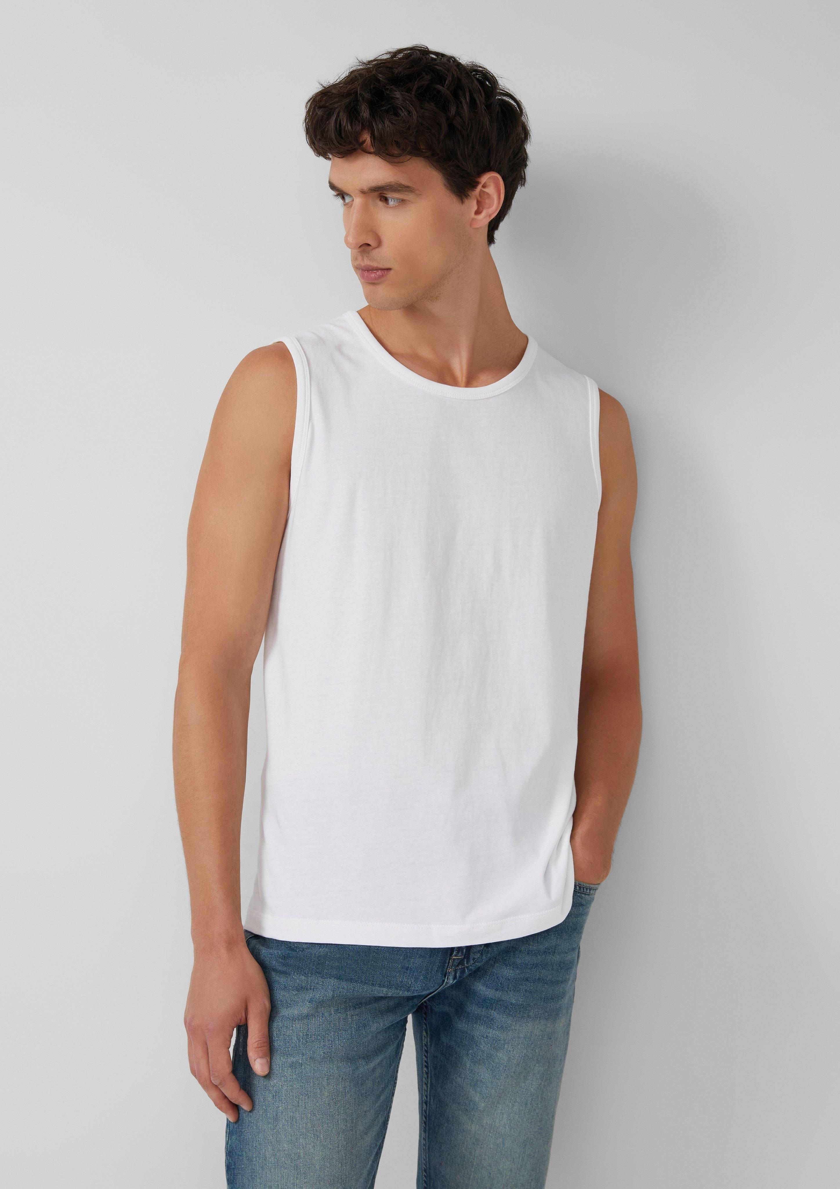 T-shirt in 0100, 5978 & 9999