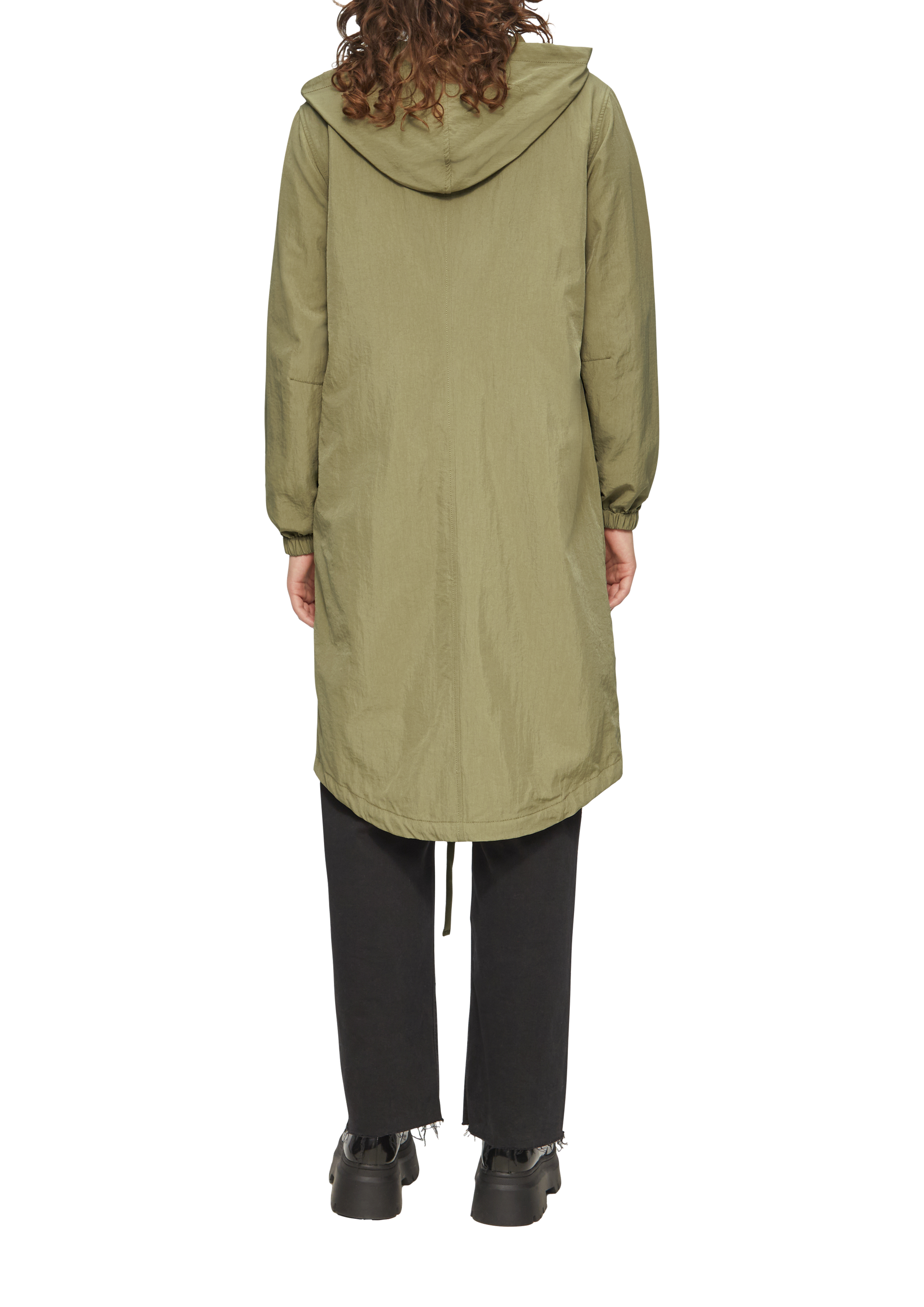 Thumbnail - Outdoor-Mantel