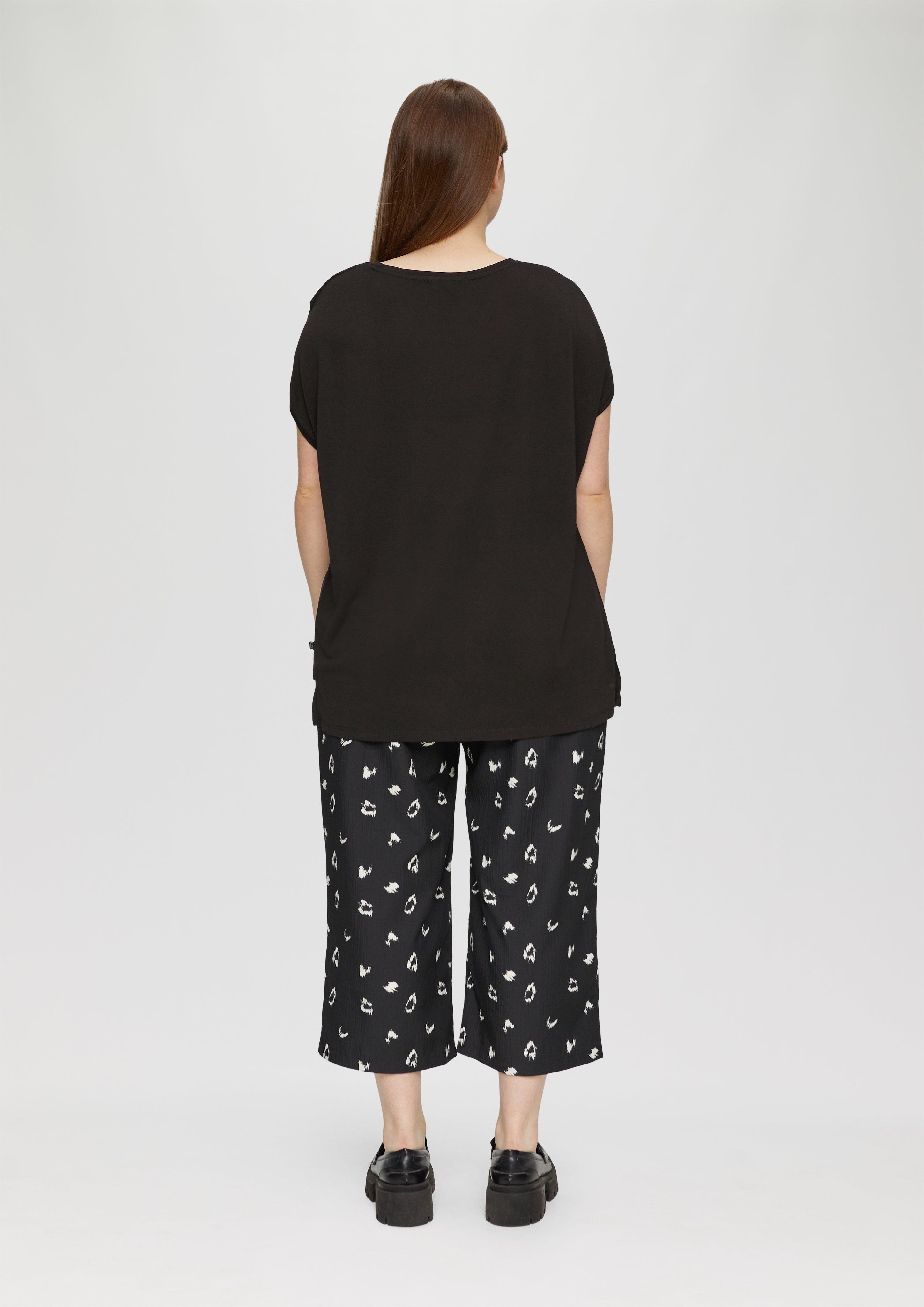 T-shirt in 9999 & 7816