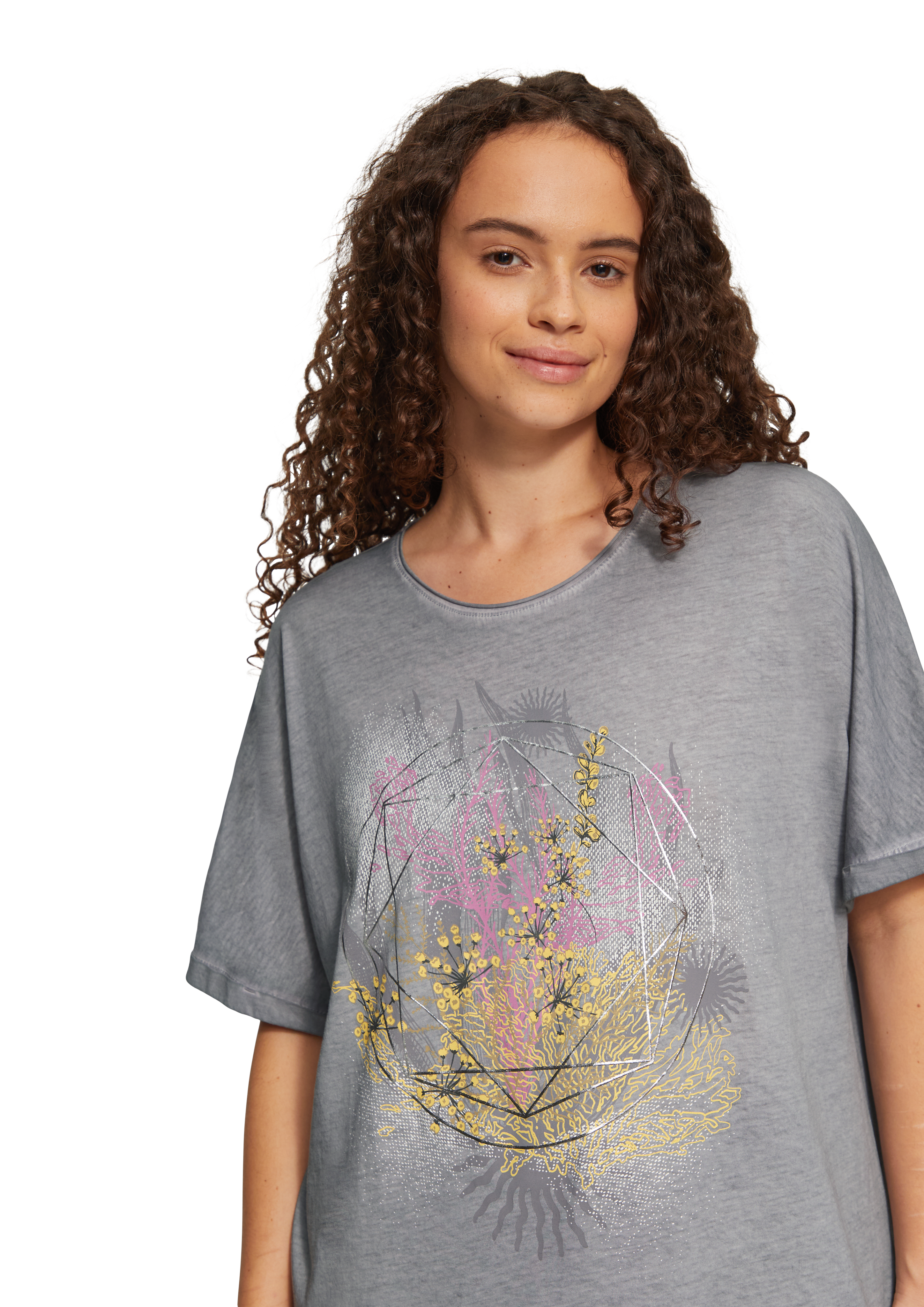 T-Shirt in 92D0, 99D0 & 72D0