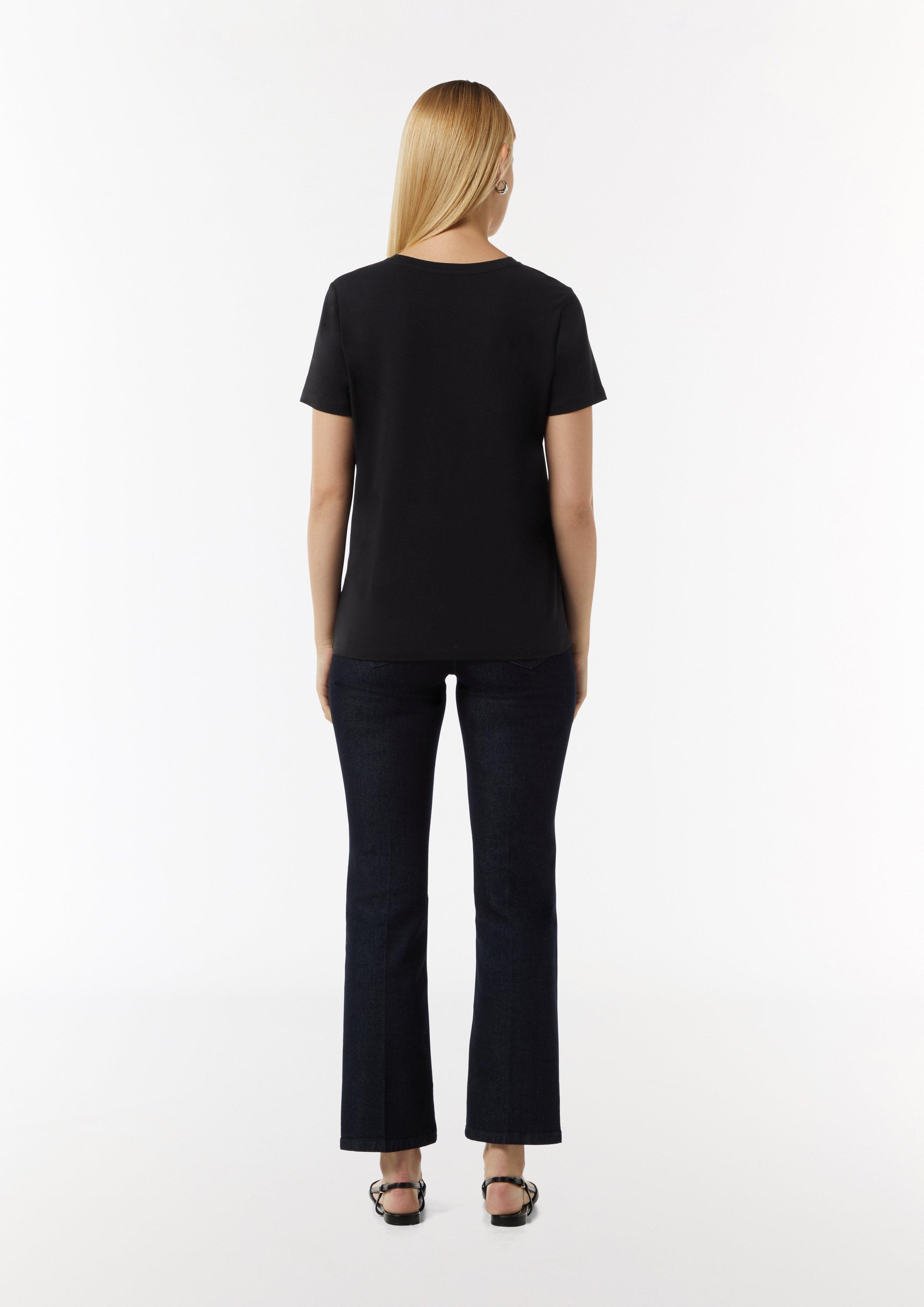 T-Shirt in 99E6 & 01E4