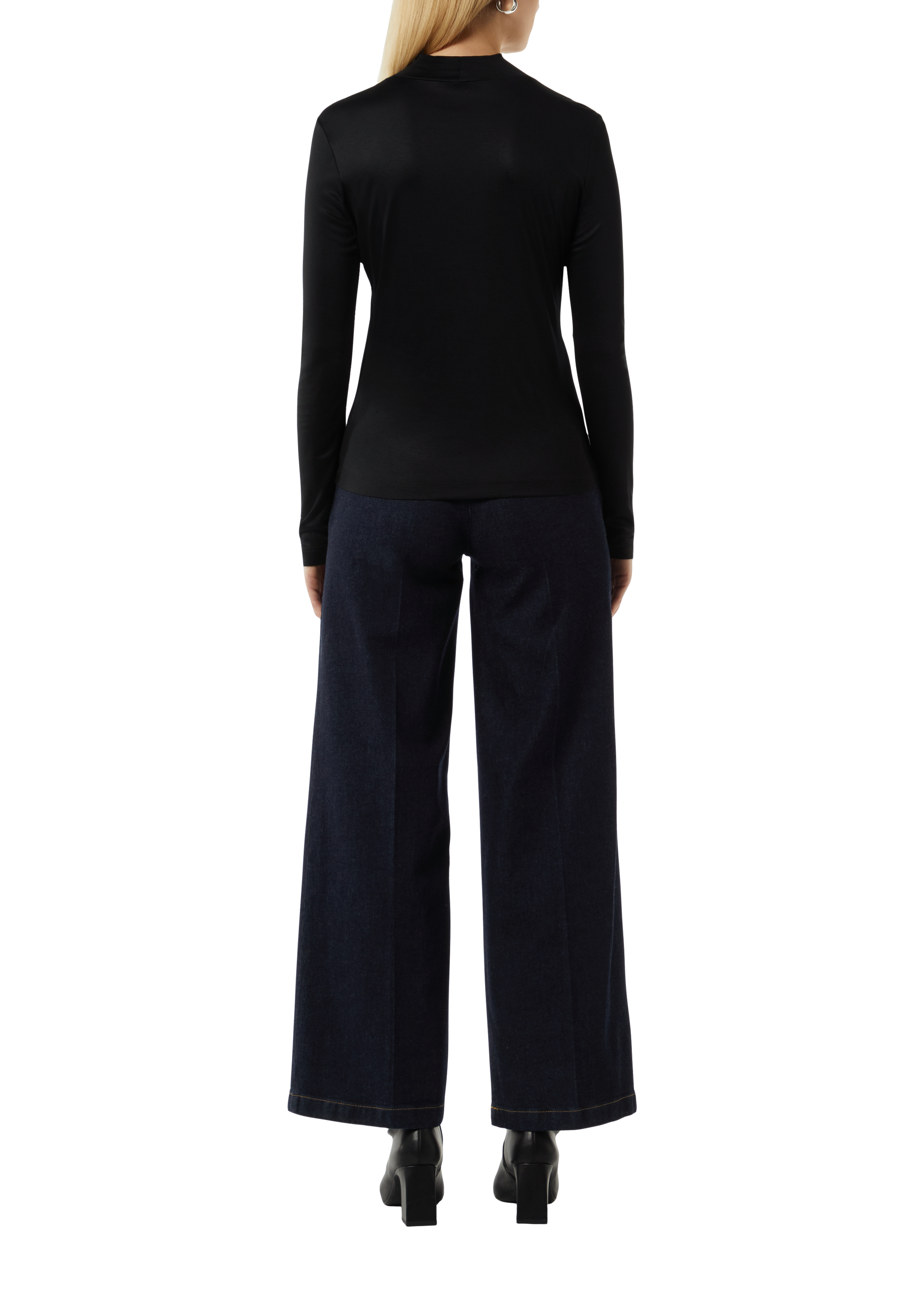 Thumbnail - Pullover