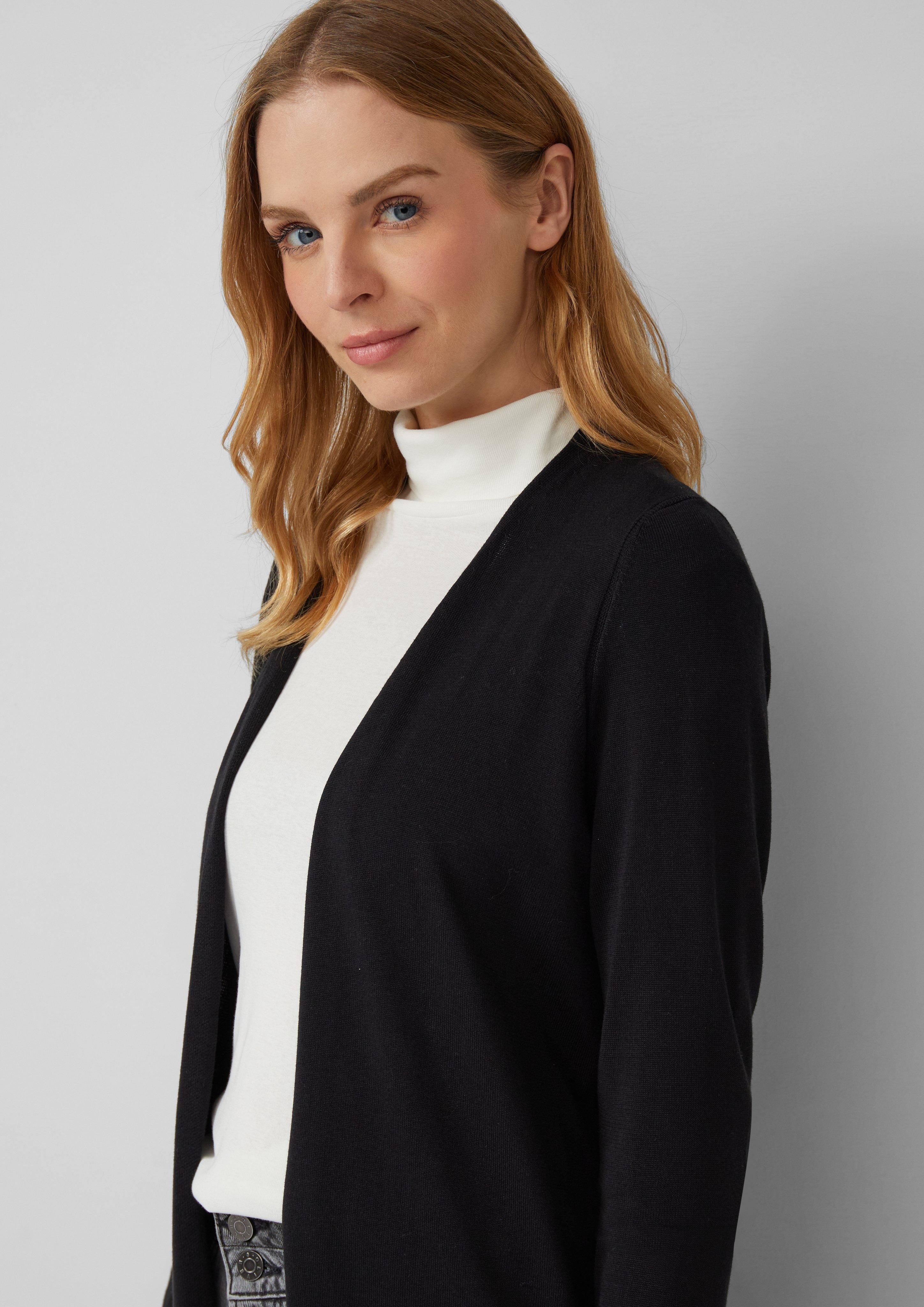 Cardigan in 9999, 7774, 5959, 82W7, 9730, 4703, 4101, 5513 & 81W1